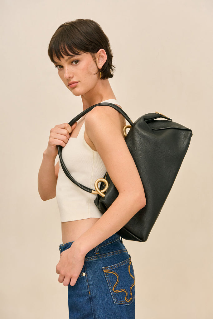 レザレクション　ポシェット AZARIAH SATCHEL - BLACK – CULT GAIA