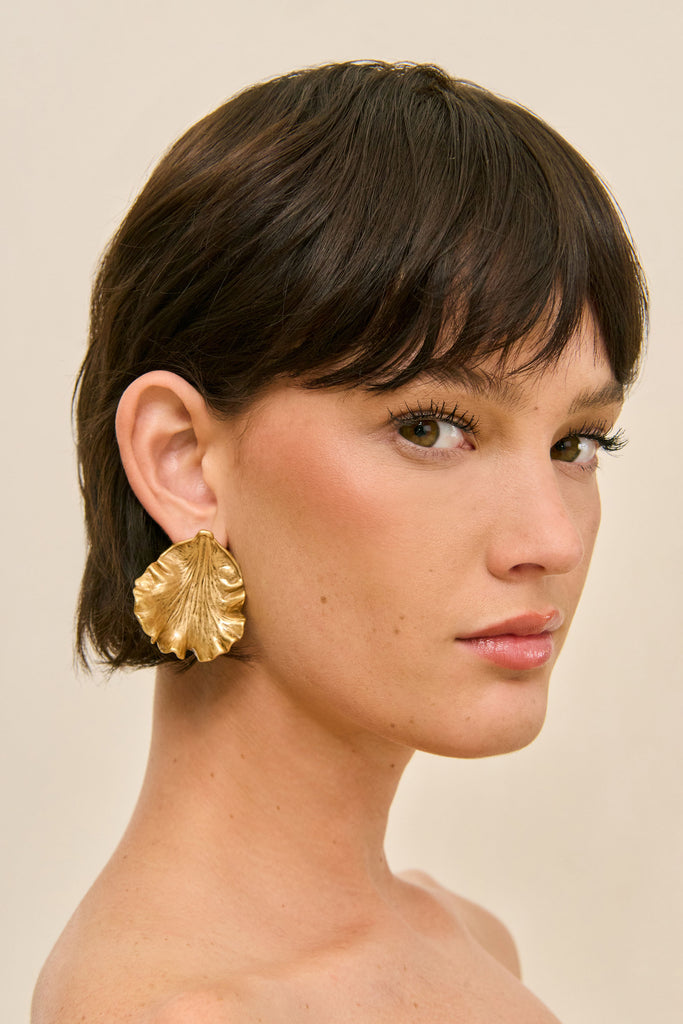 IRIS LEAF EARRING - ANTIQUE BRASS – CULT GAIA