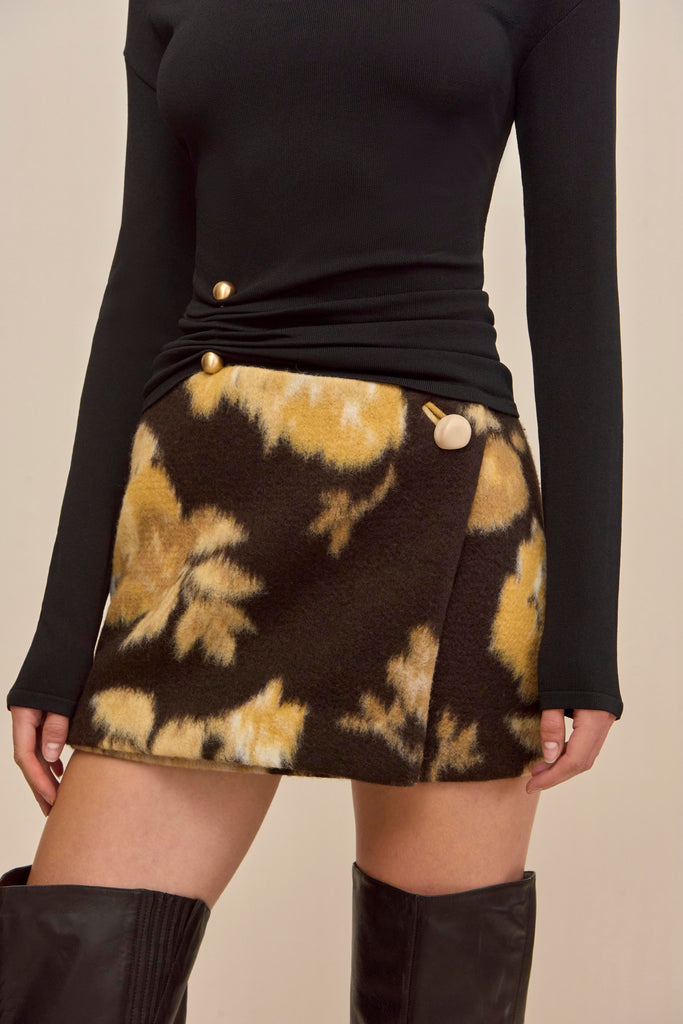 CORNELIA SKIRT - WHEAT MULTI – CULT GAIA