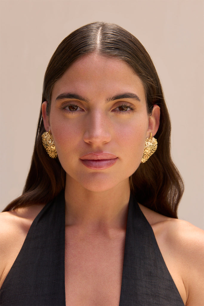 STRAWBERRY EARRING - ANTIQUE BRASS – CULT GAIA