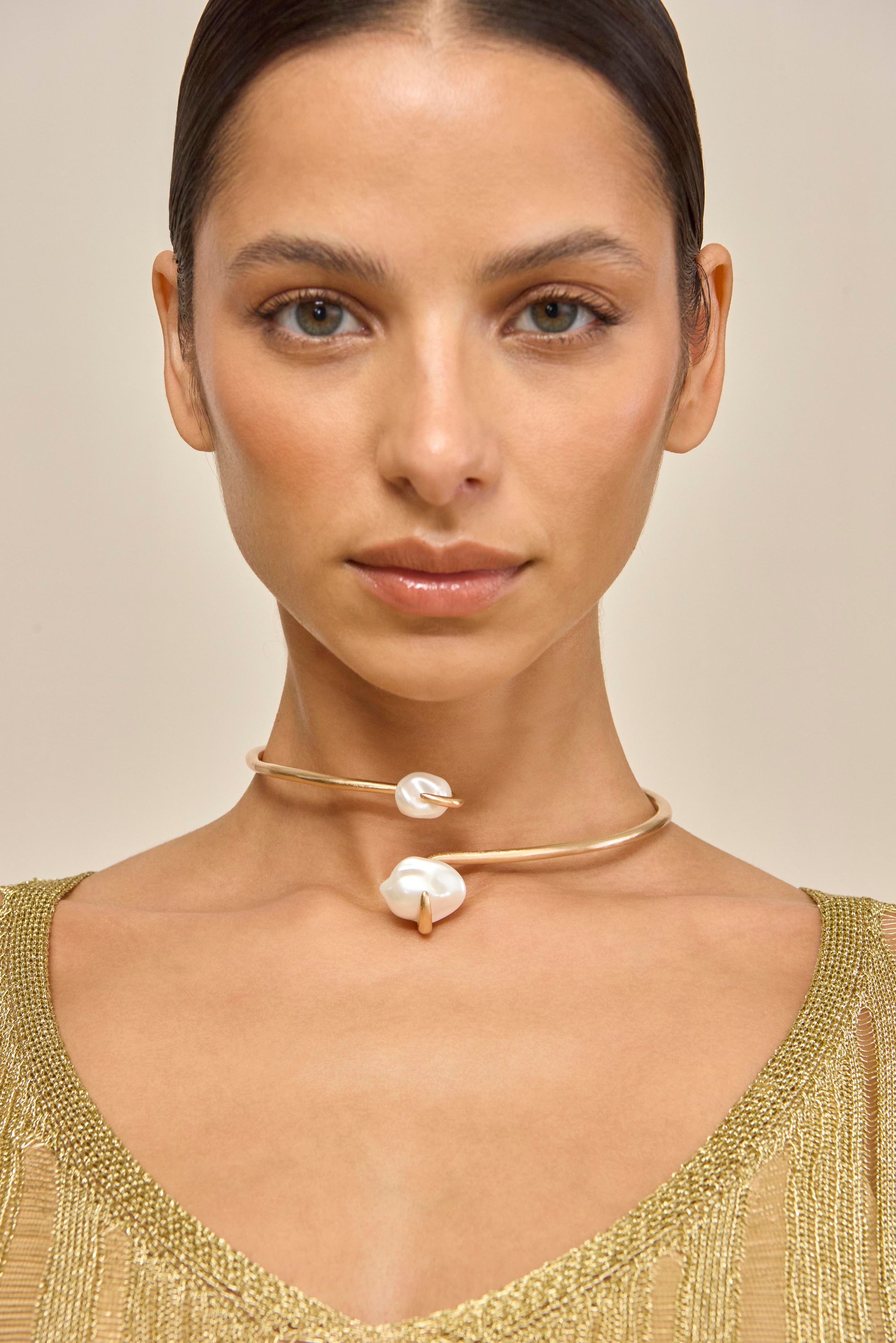 MARAIS CHOKER - BRUSHED BRASS