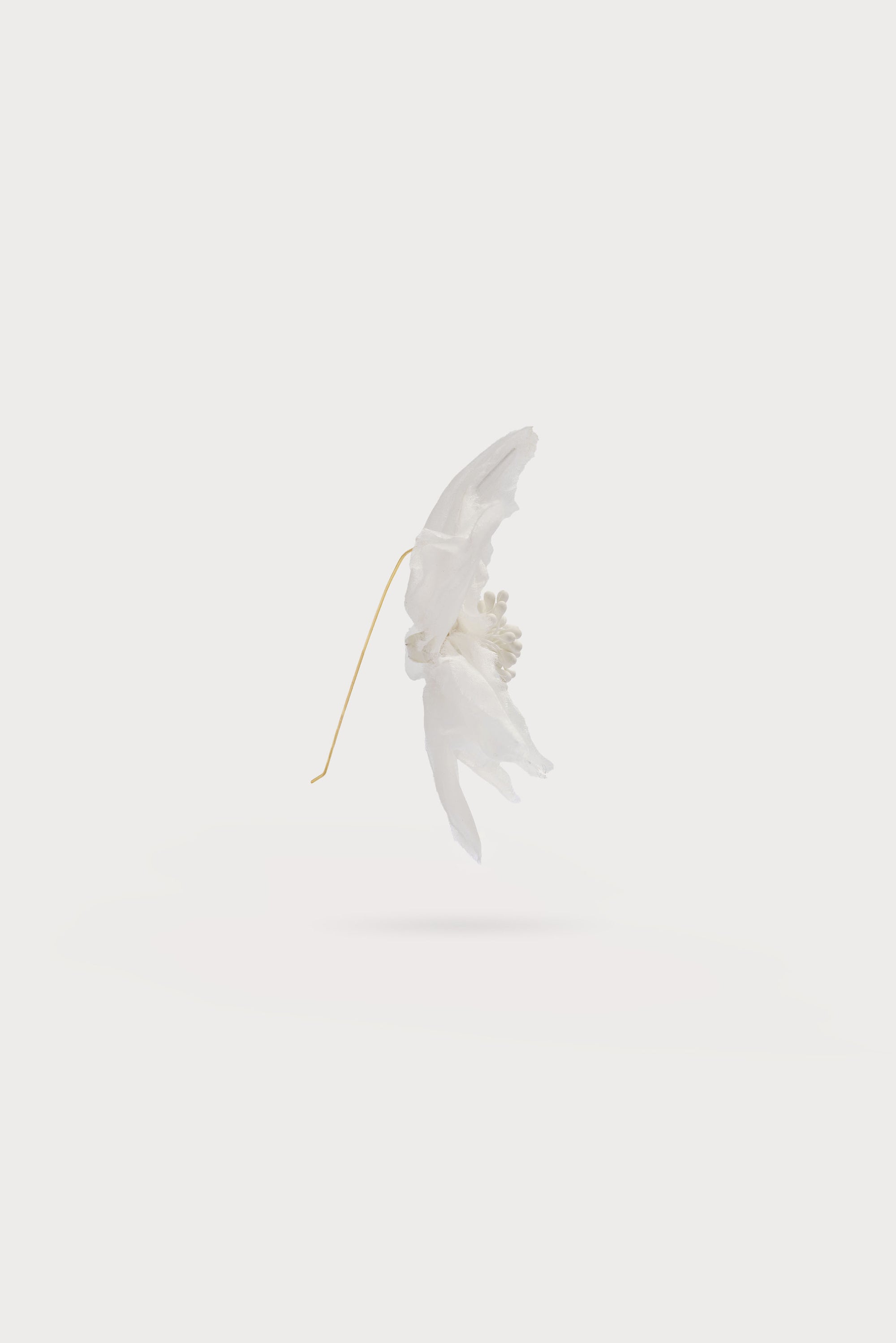 LAUREL EARRING - ANTIQUE WHITE