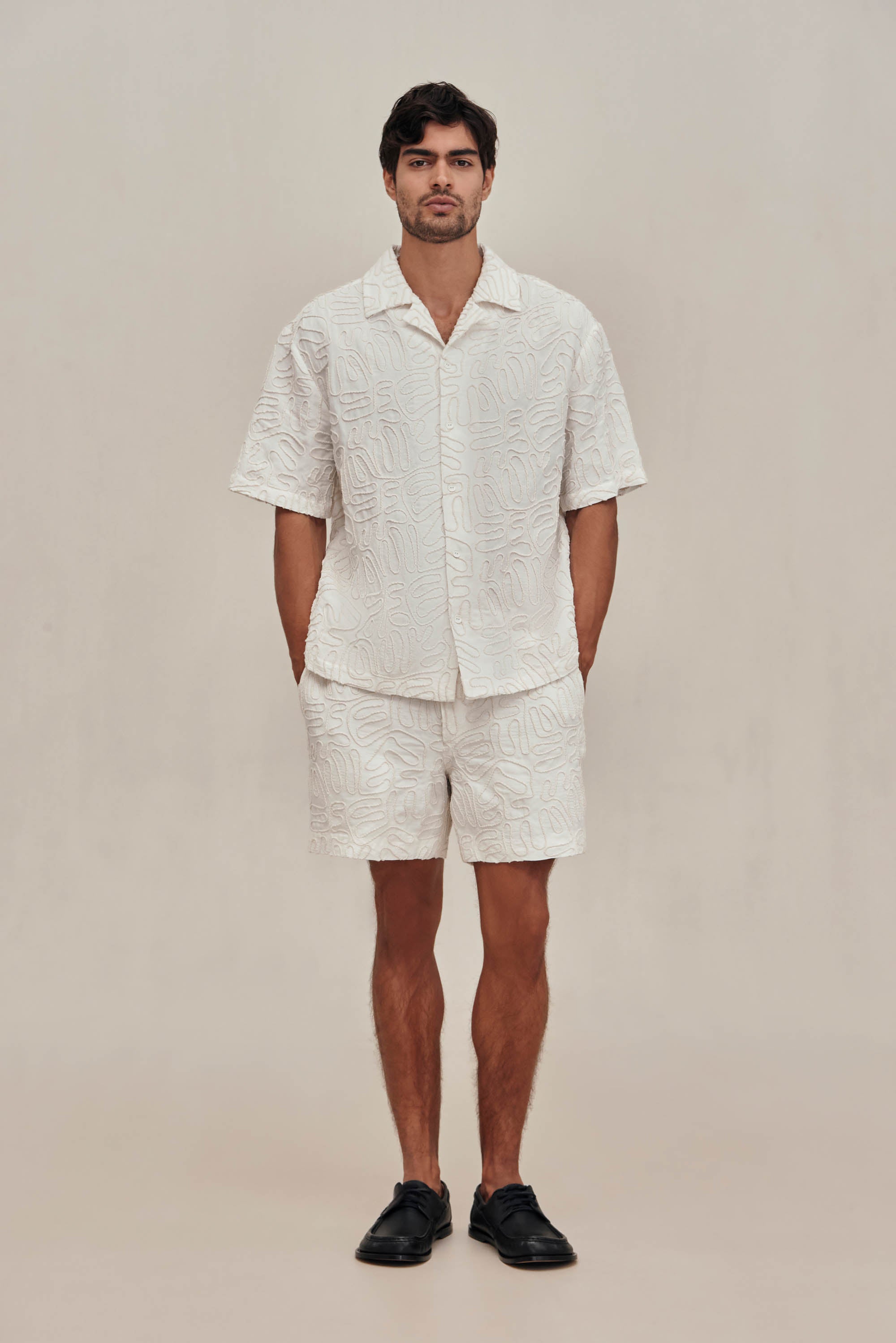 LUCIO SHORT - OFF WHITE MULTI