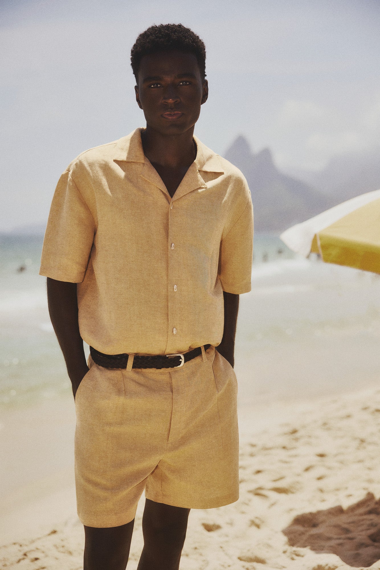 GRIFFIN SHIRT - ALMOND