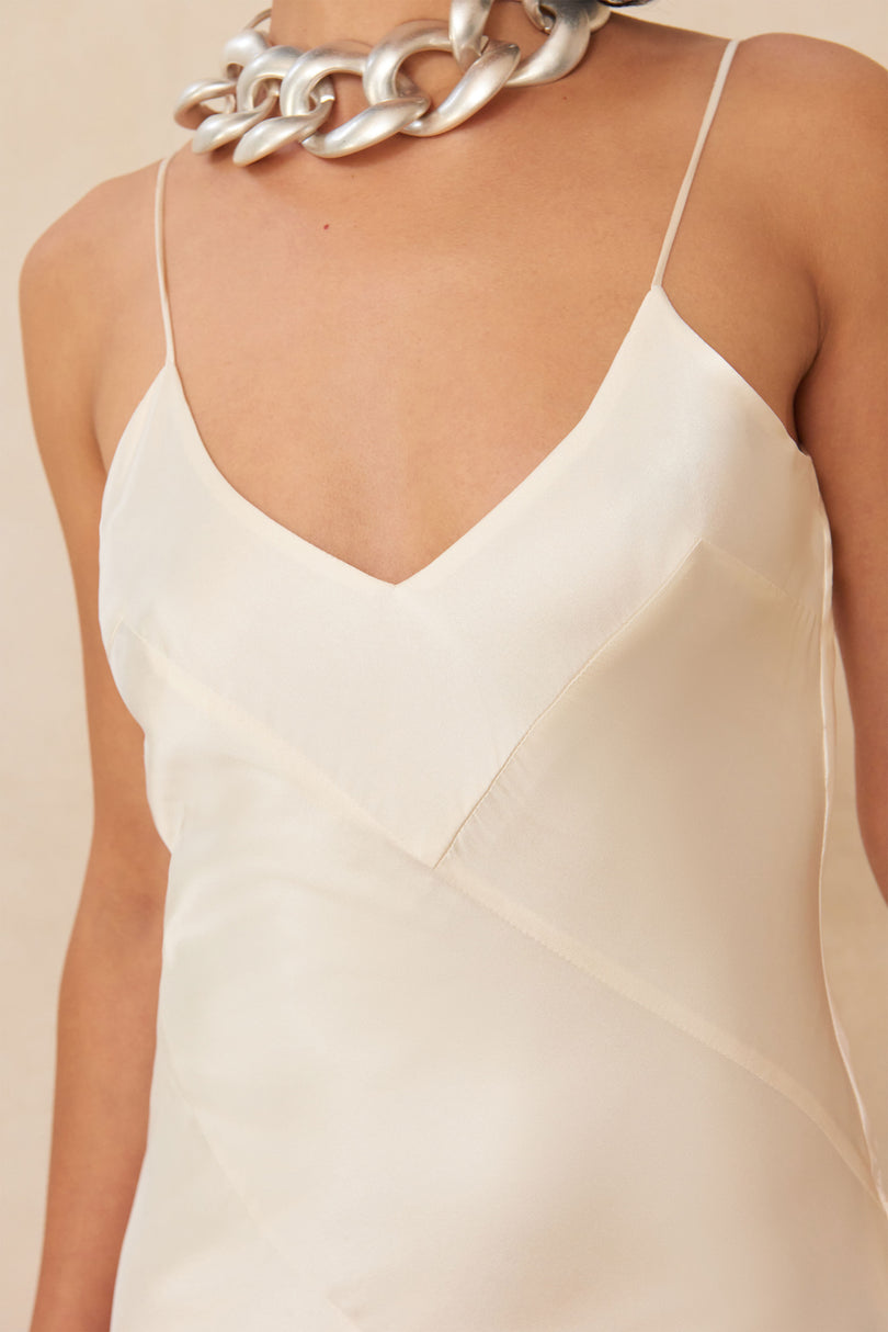 CRISSY GOWN - OFF WHITE