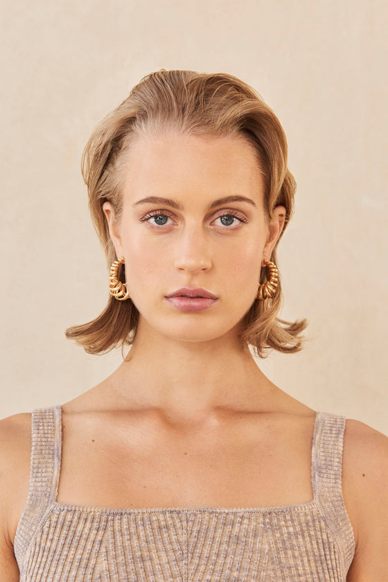 DIONNE EARRING - BRUSHED BRASS