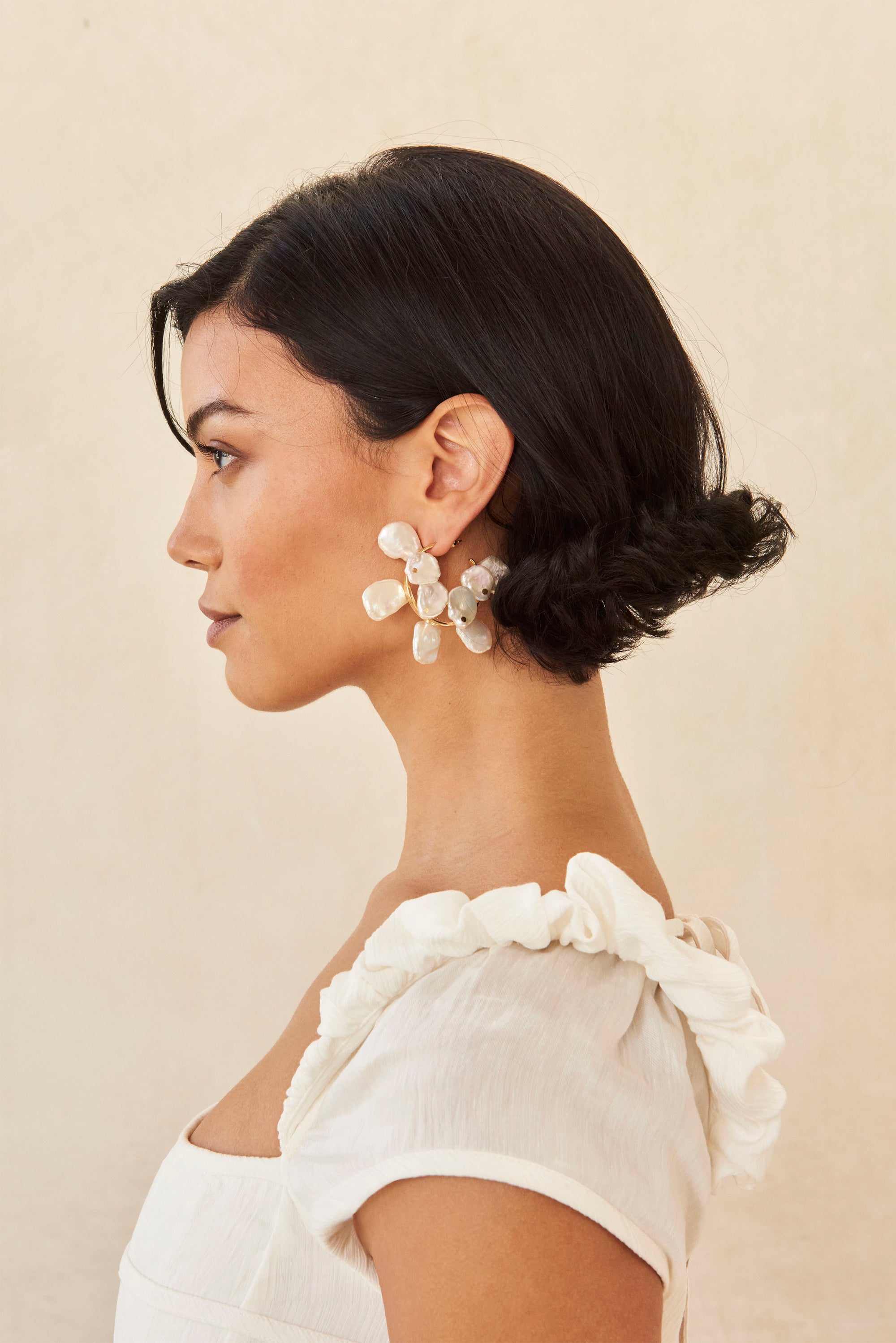 DEVORA EARRING - PEARL