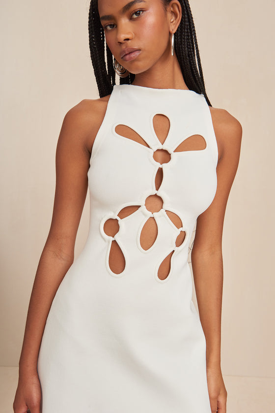  Lucky Brand Embroidered Sleeveless Dress White XS (US 0-2) :  Clothing, Shoes & Jewelry