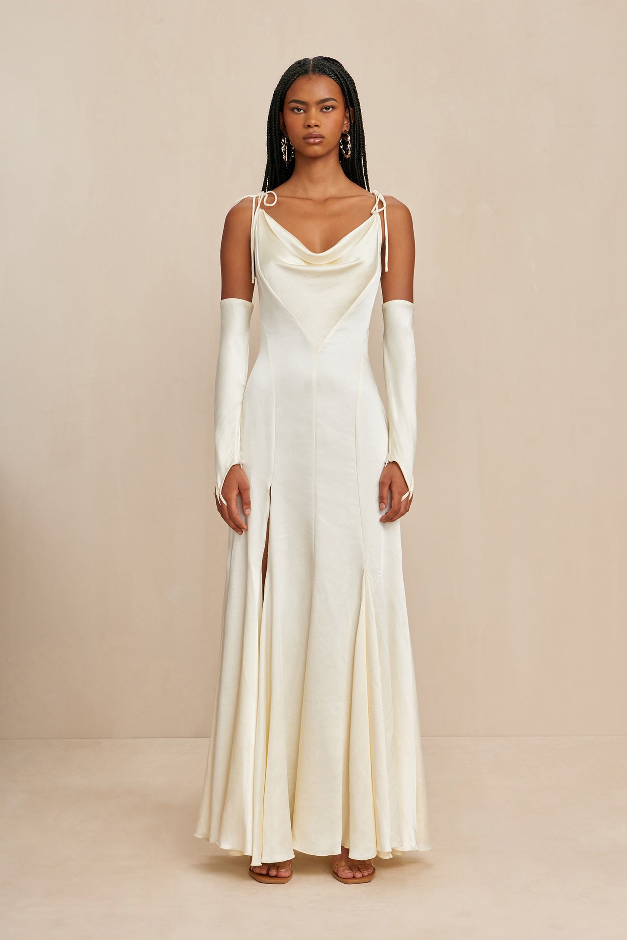 NASSIA GOWN - OFF WHITE