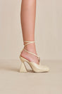 CULT GAIA LORENA MULE IN ALABASTER