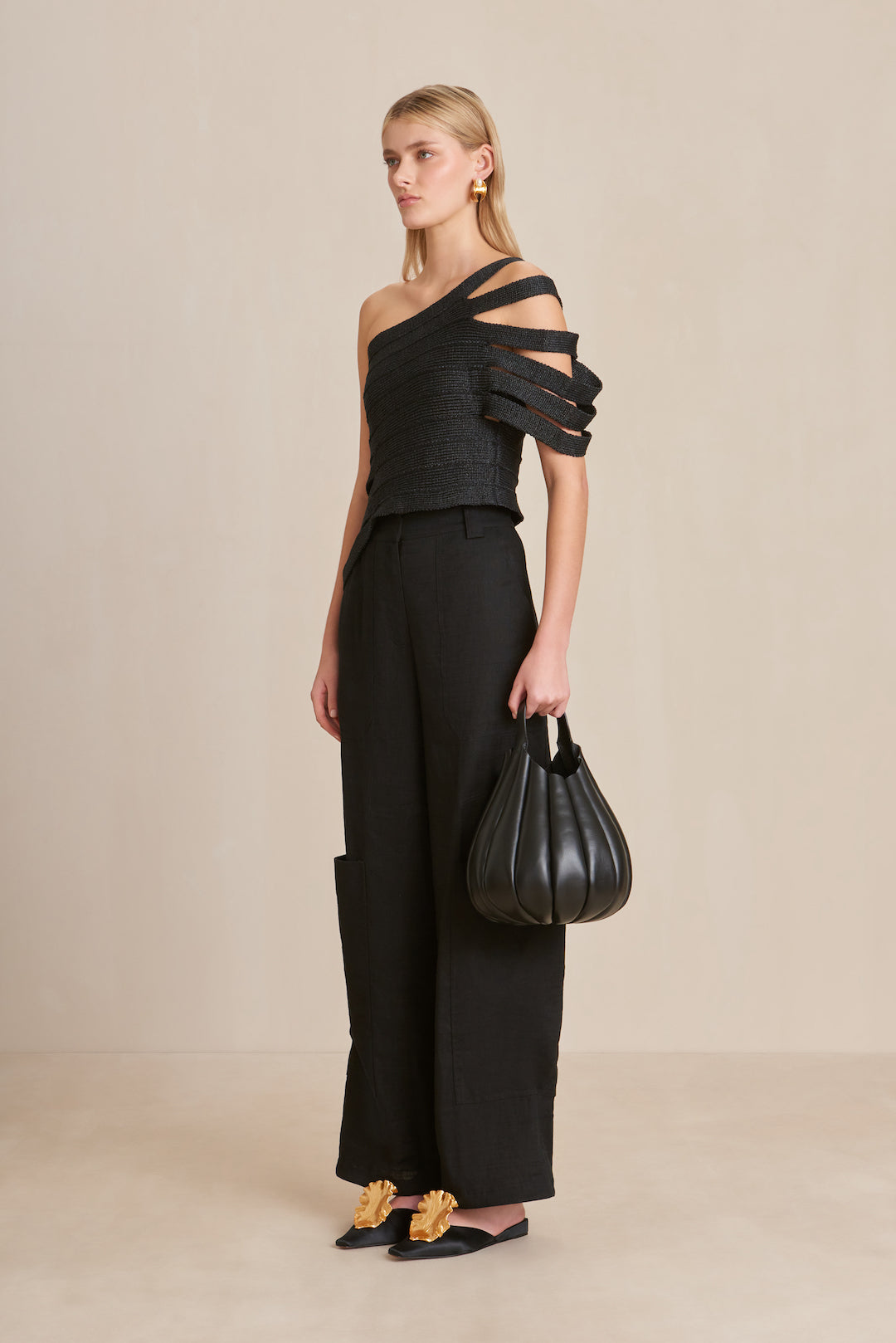 CULT GAIA SASHI KNIT TOP IN BLACK