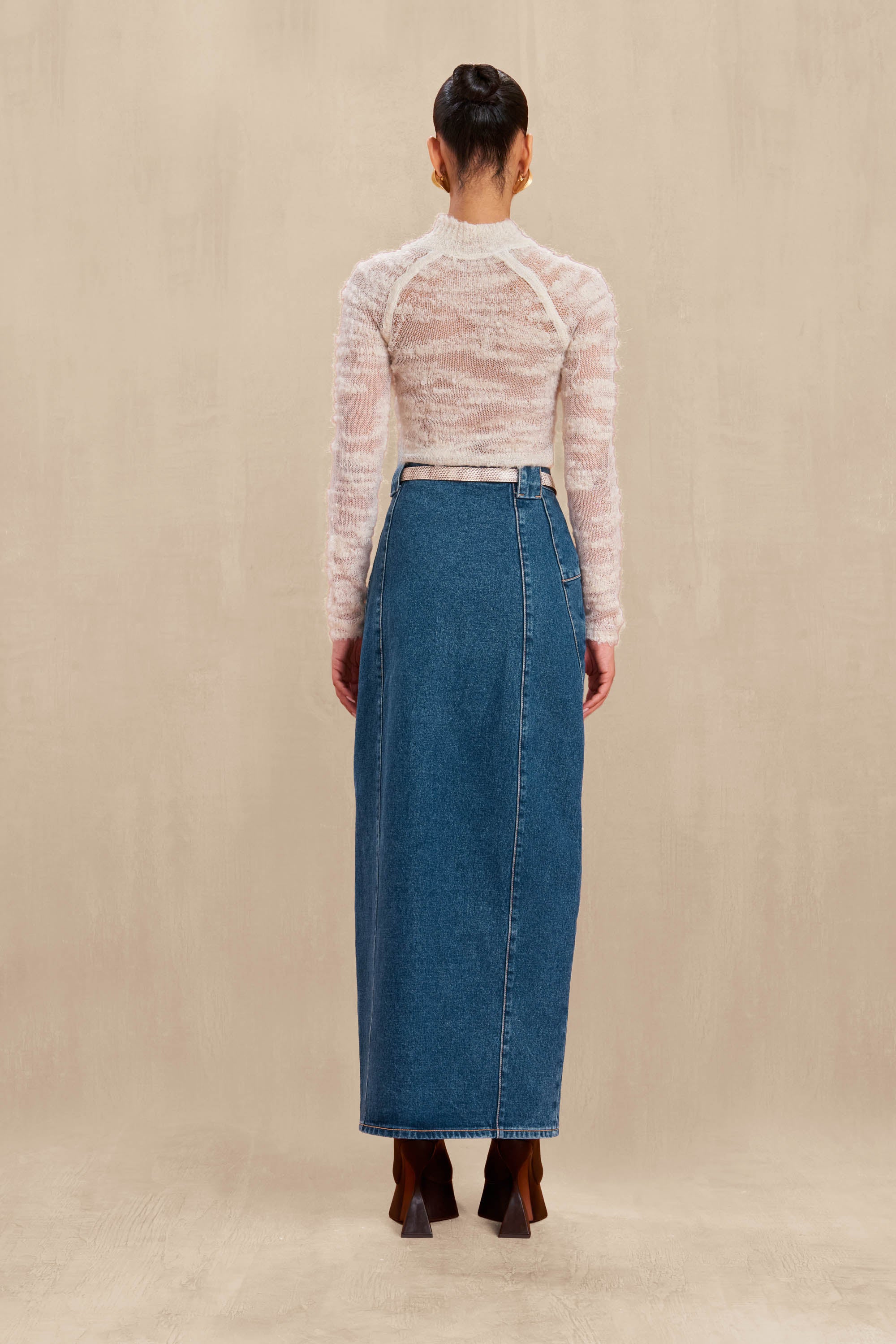 SIMA SWEATER - OFF WHITE