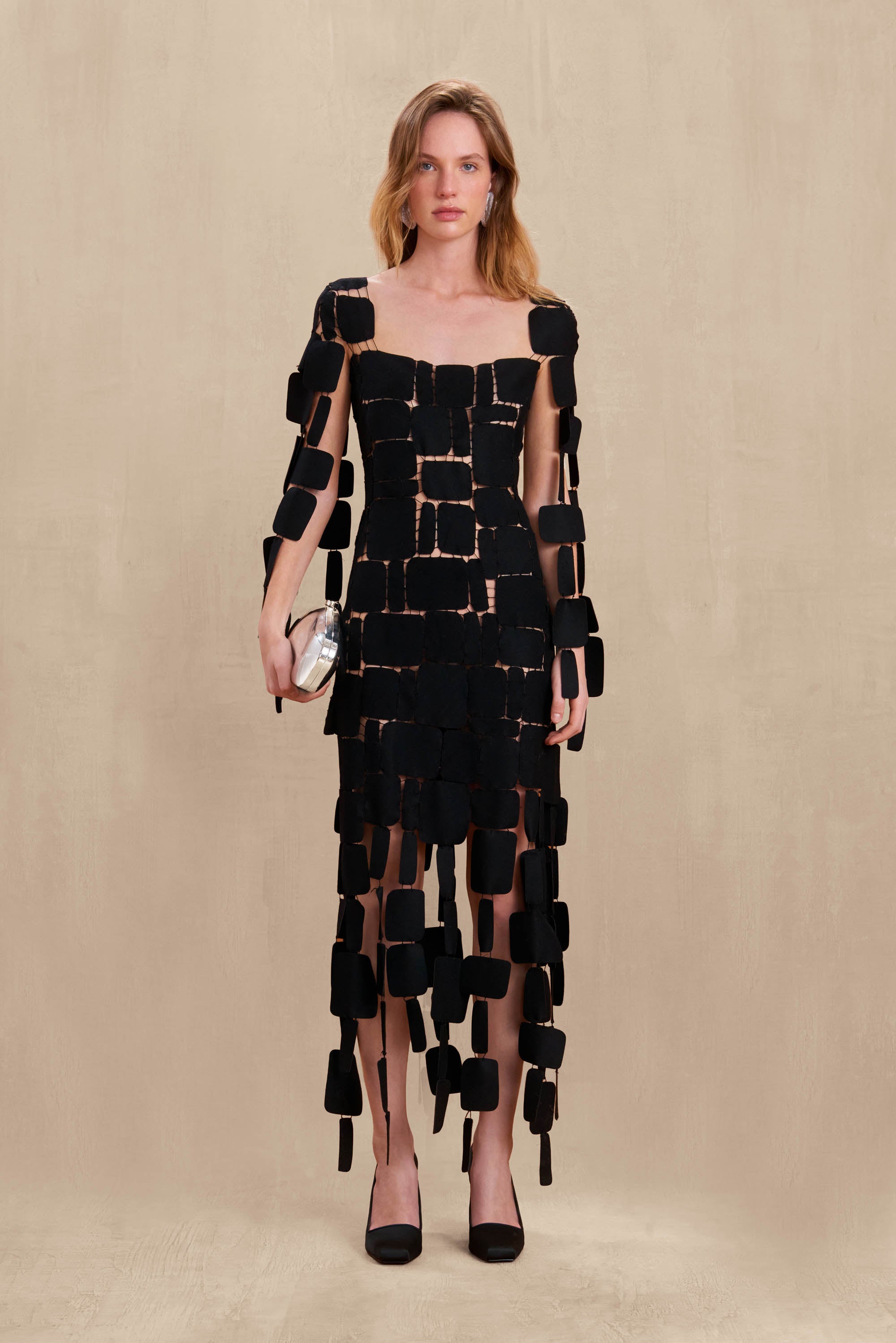 PARI DRESS - BLACK