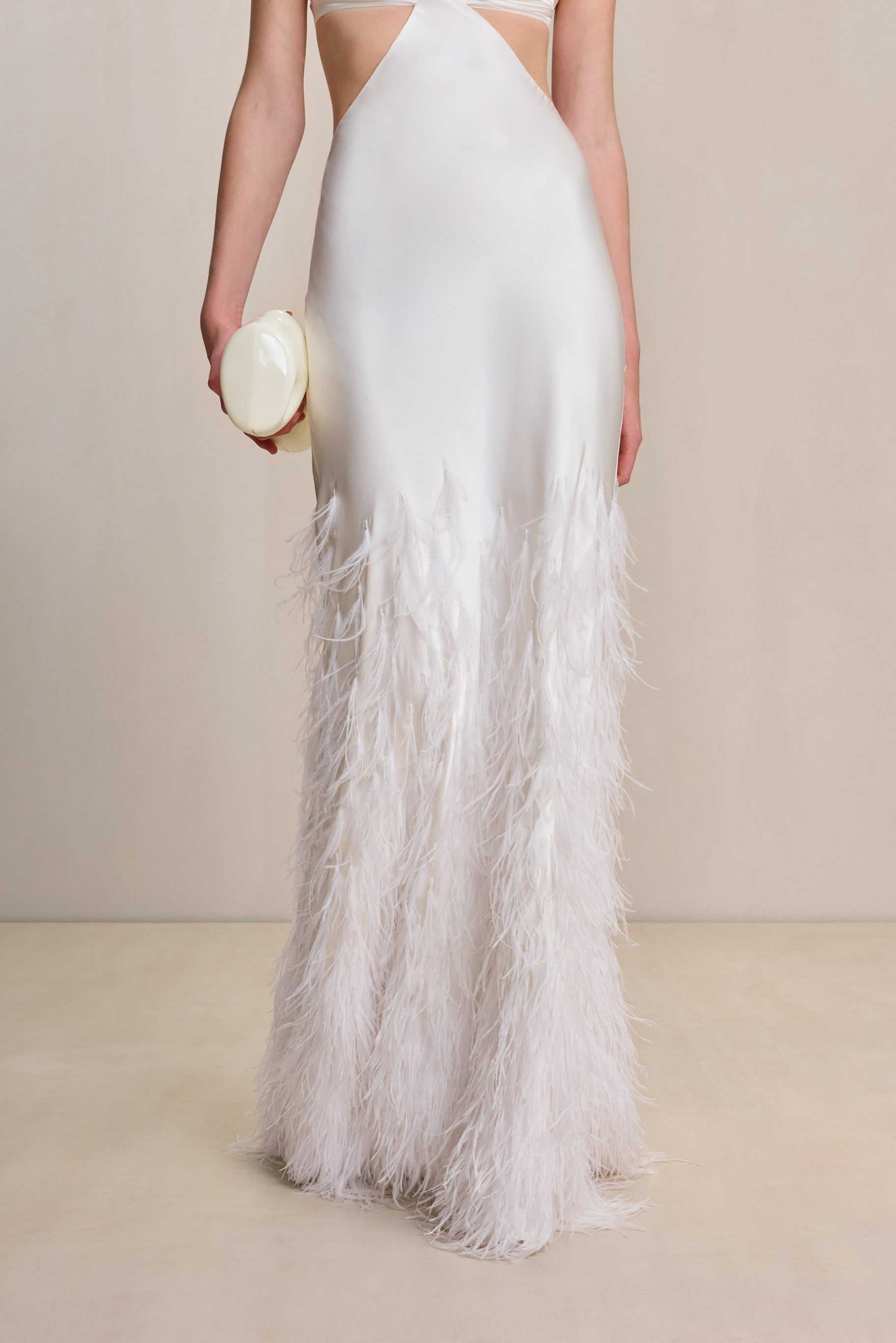 RAISA GOWN IN OFF WHITE