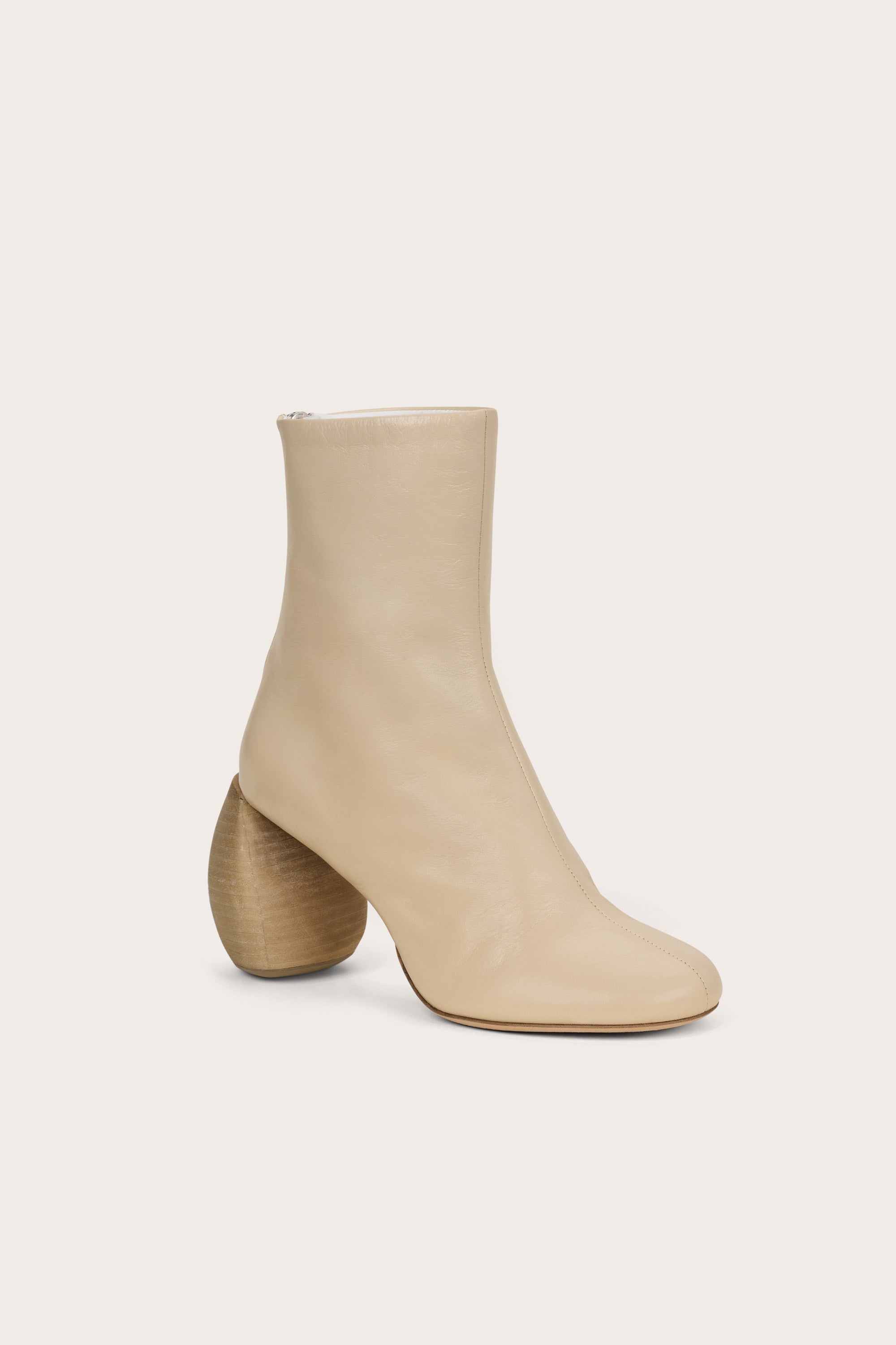 CULT GAIA RYAN BOOT IN ALABASTER