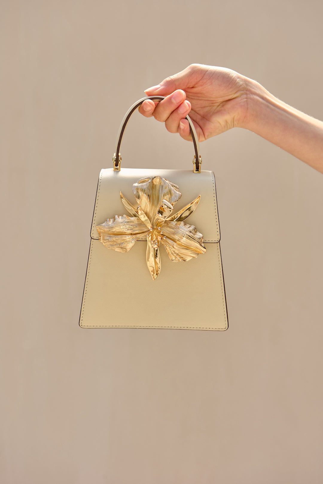CULT GAIA EMILIA MINI BAG IN ALABASTER