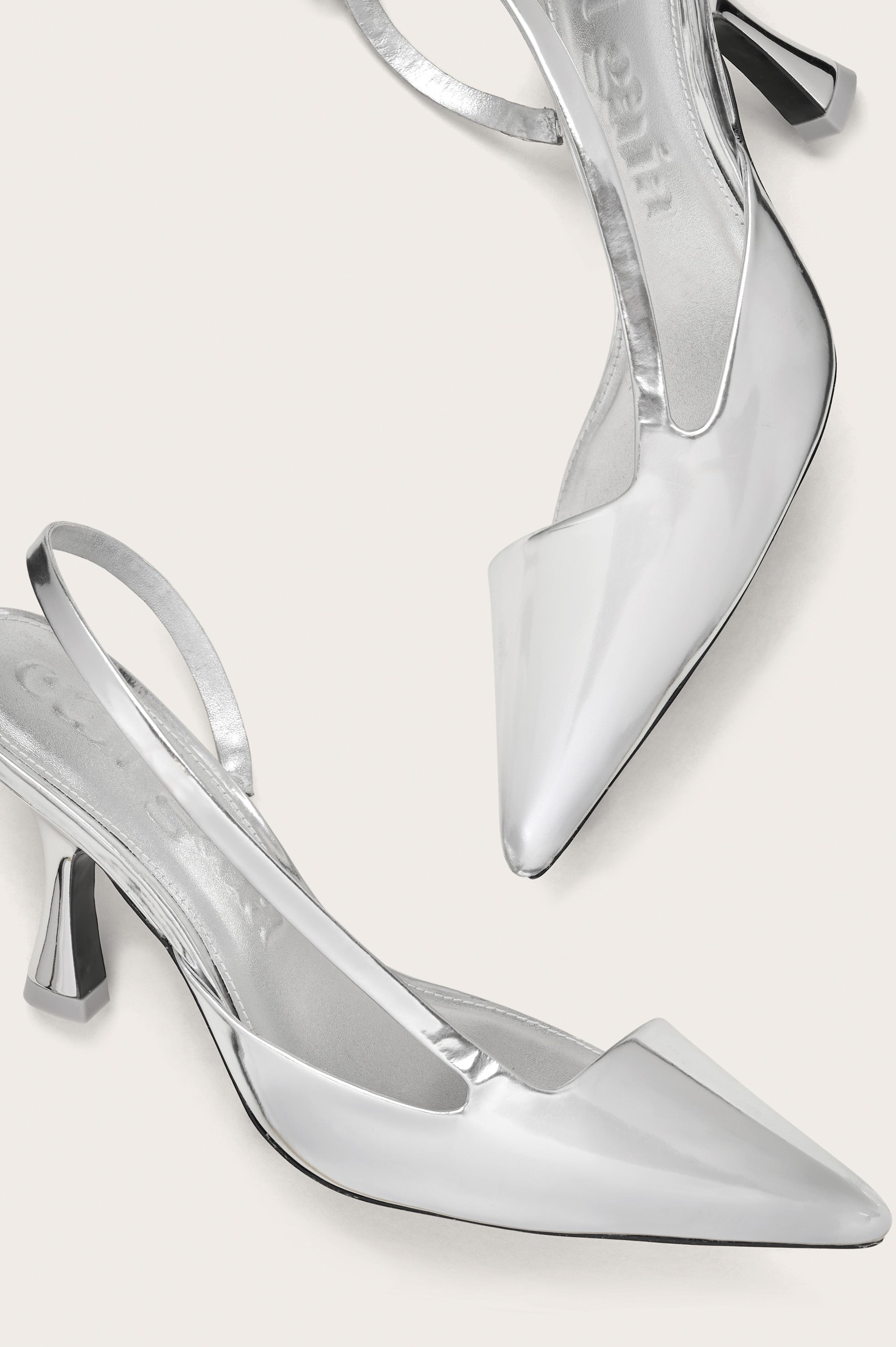 CULT GAIA PERSIA SLING BACK IN SILVER
