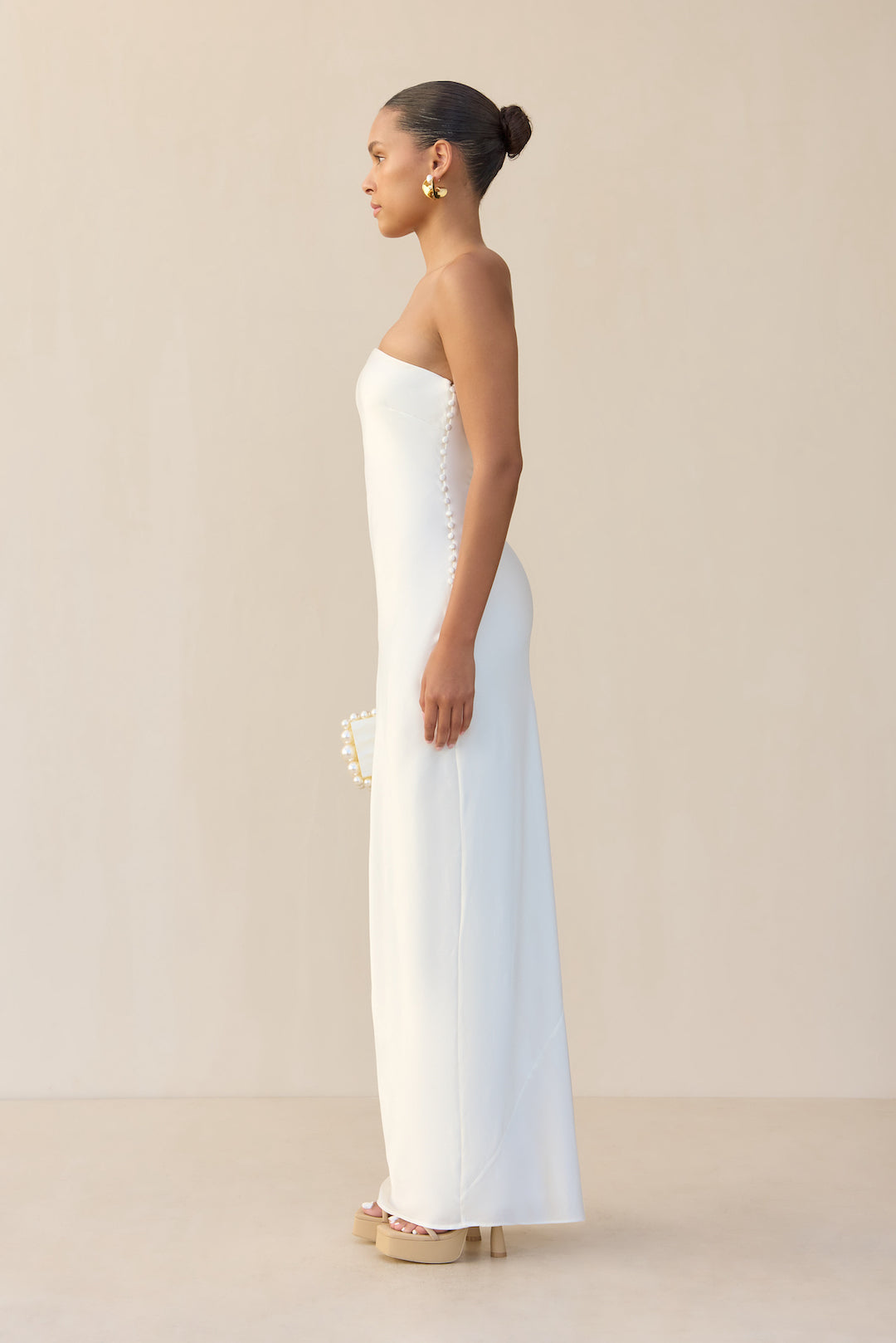 CULT GAIA PERLA GOWN IN OFF WHITE