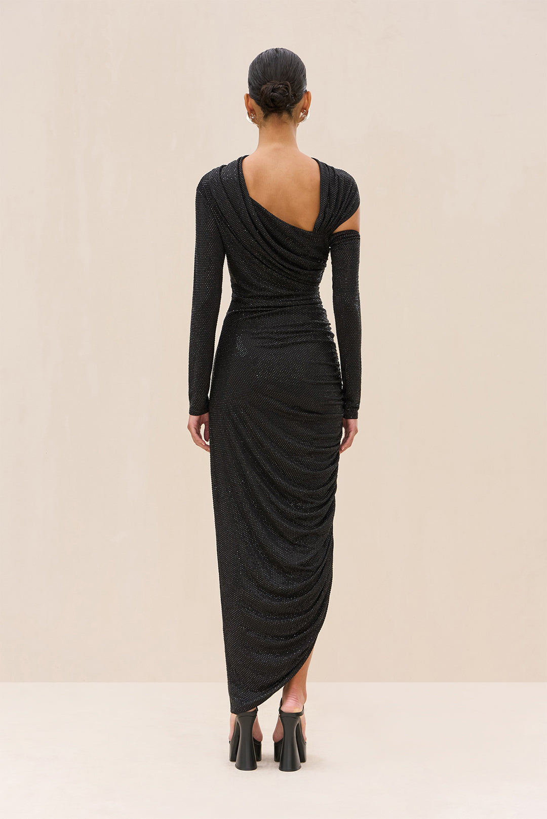 KUMASI GOWN - BLACK