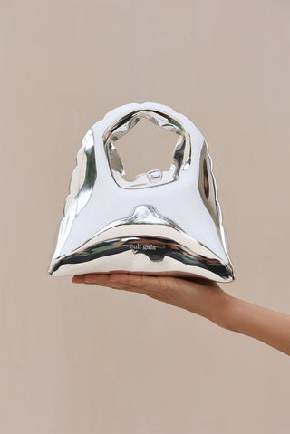 INARA BAG - SHINY SILVER