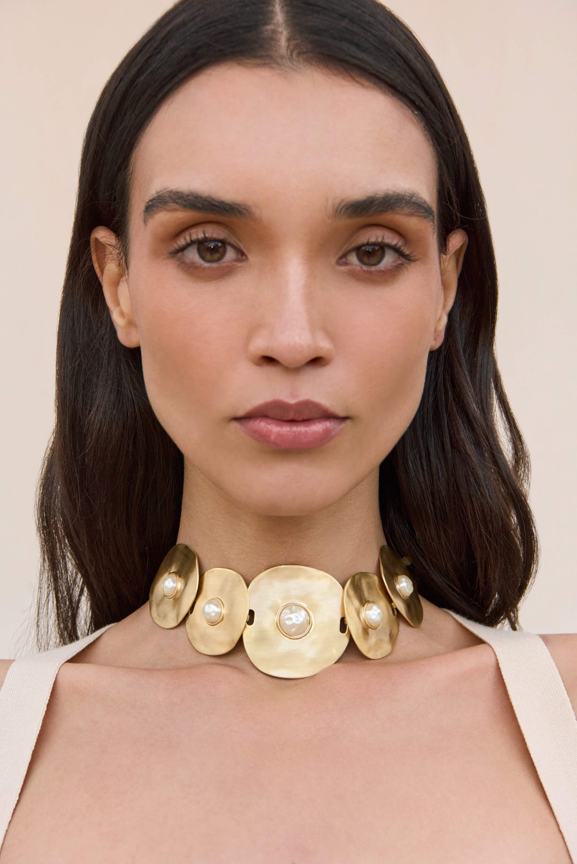 NOELY CHOKER - PEARL MULTI