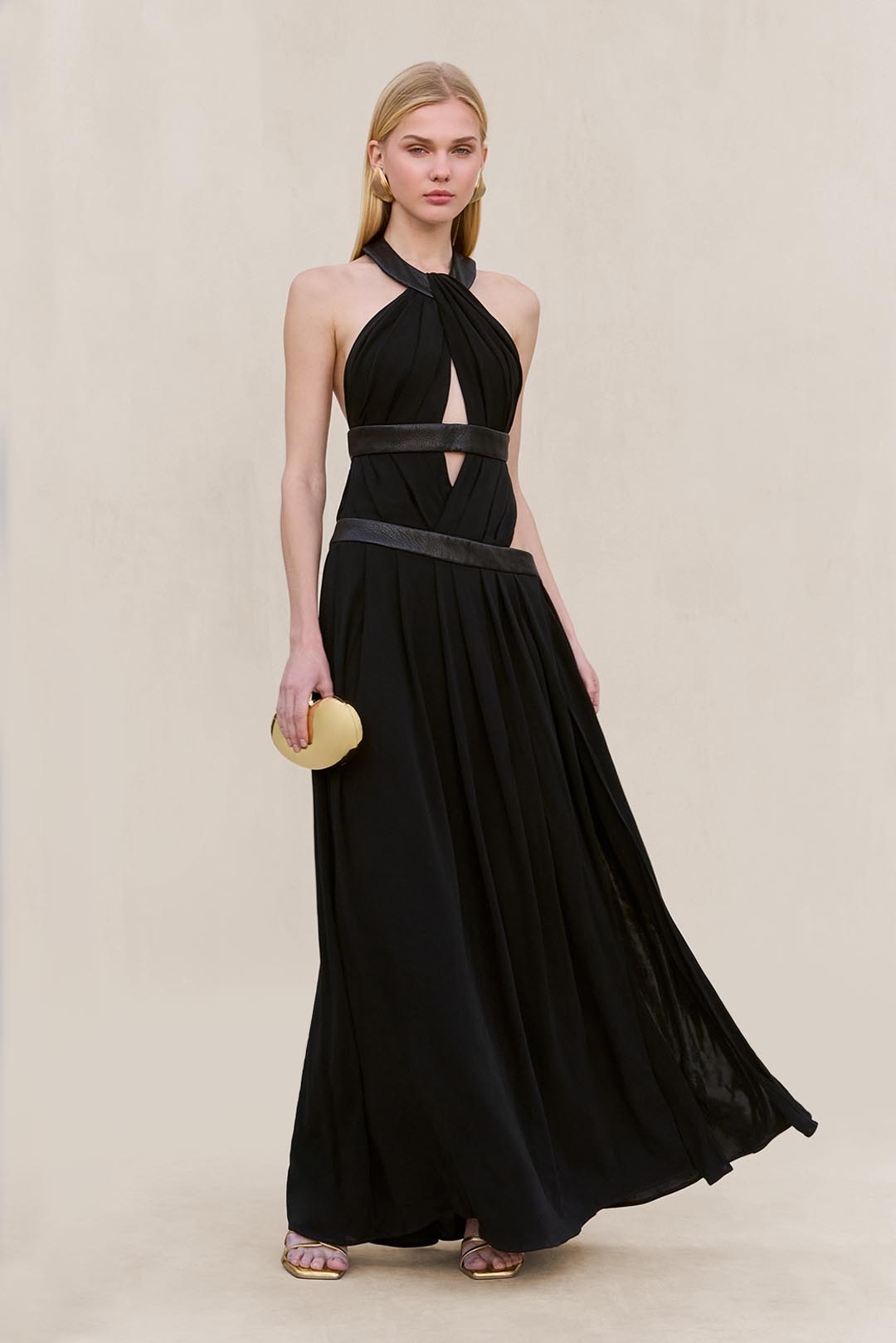 AKSHARA GOWN - BLACK