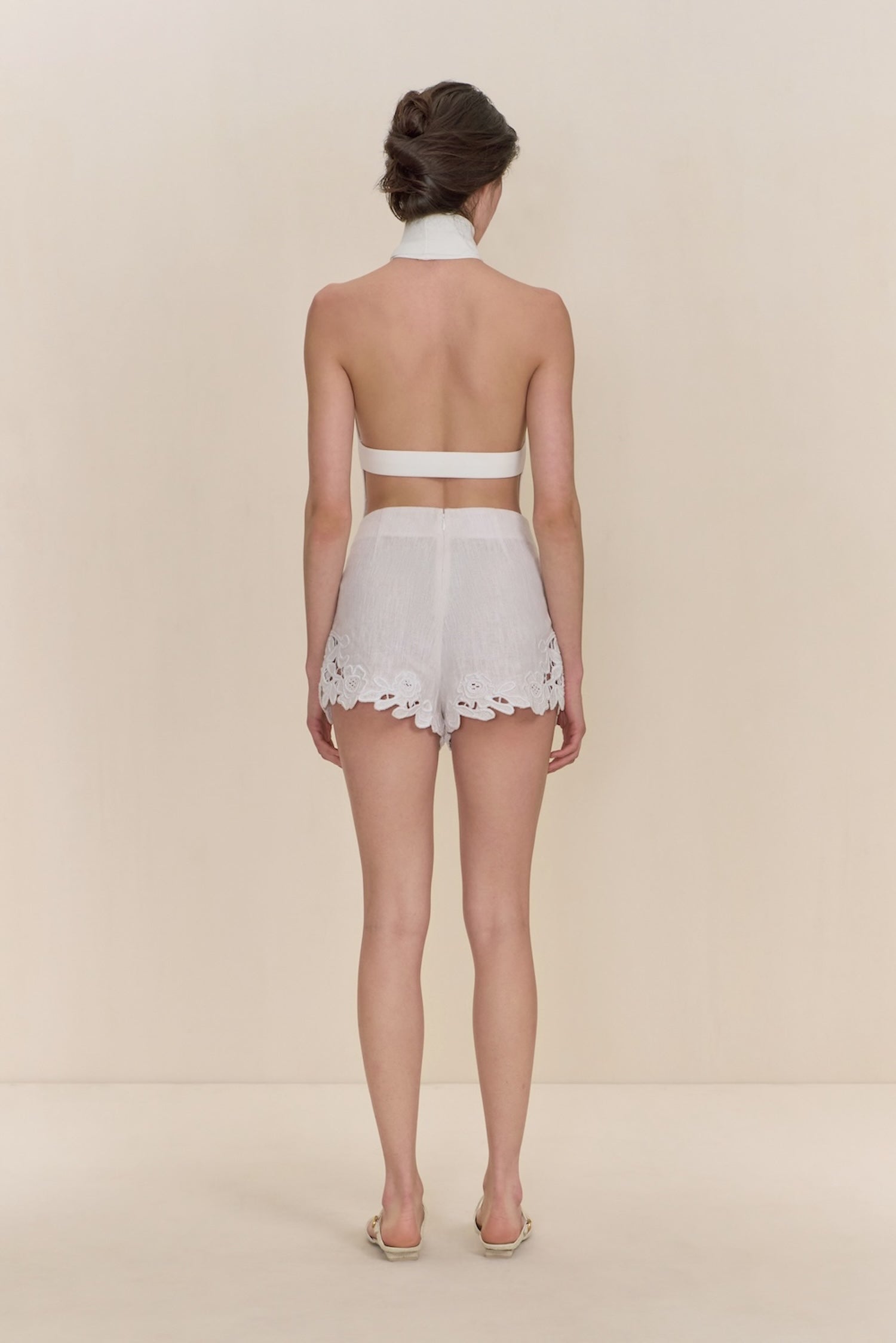 SUNI SHORT - OFF WHITE