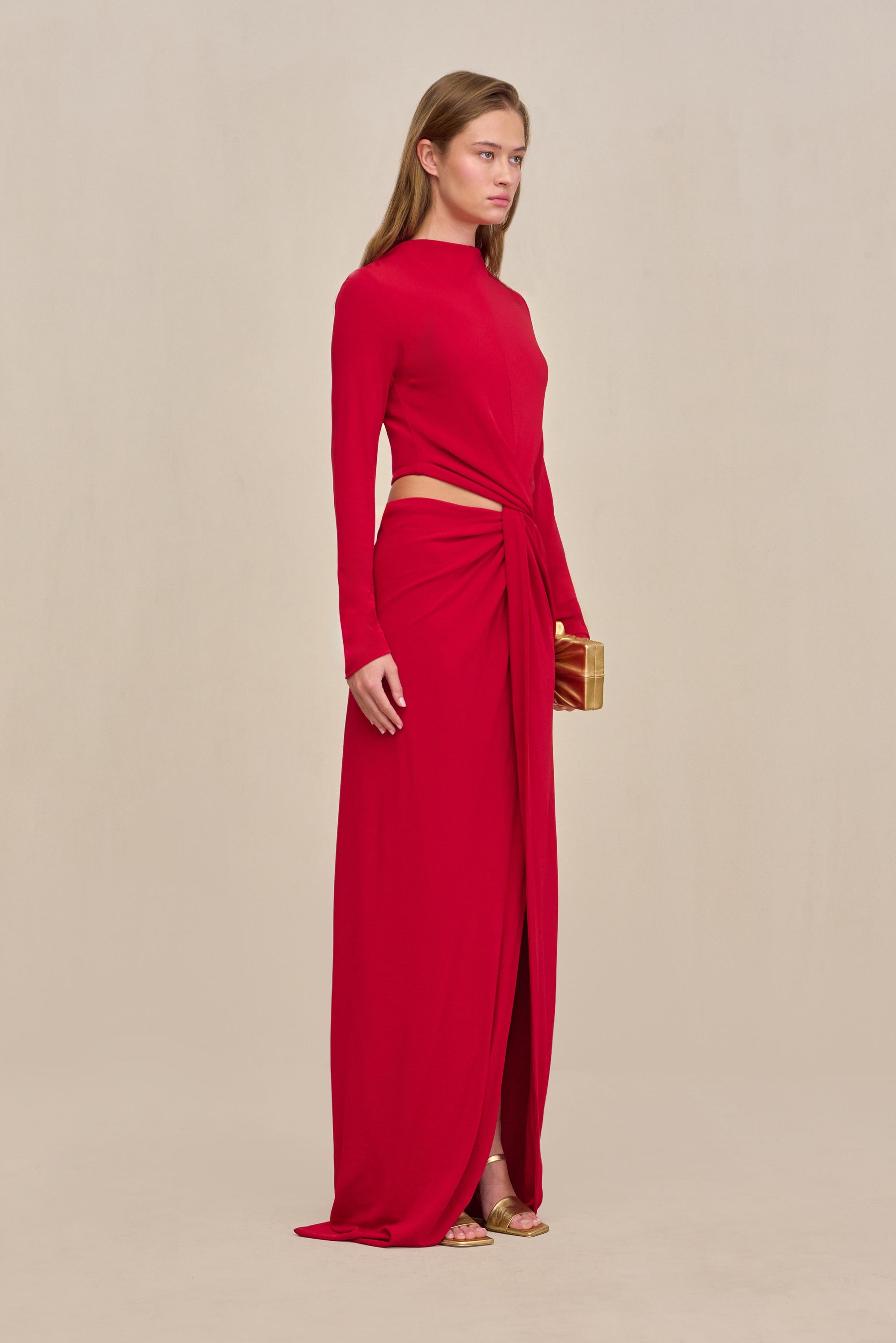 KERI GOWN - MERLOT