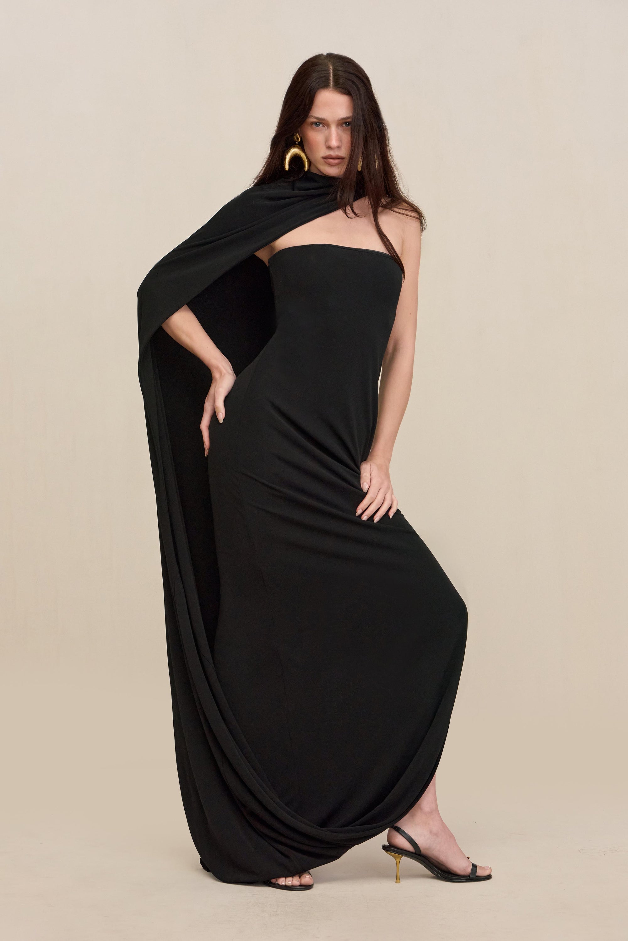 CORSICA GOWN - BLACK