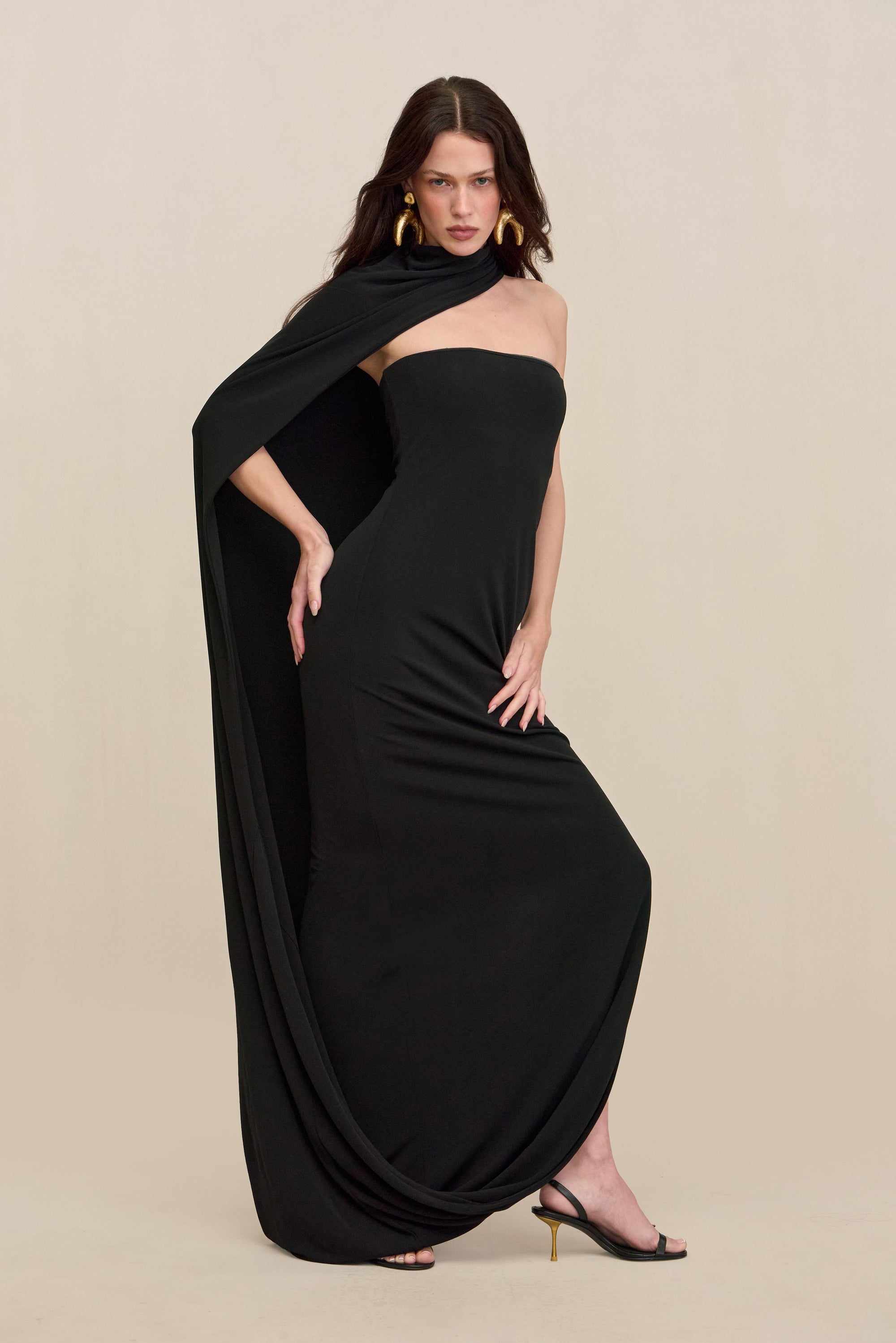 CORSICA GOWN - BLACK