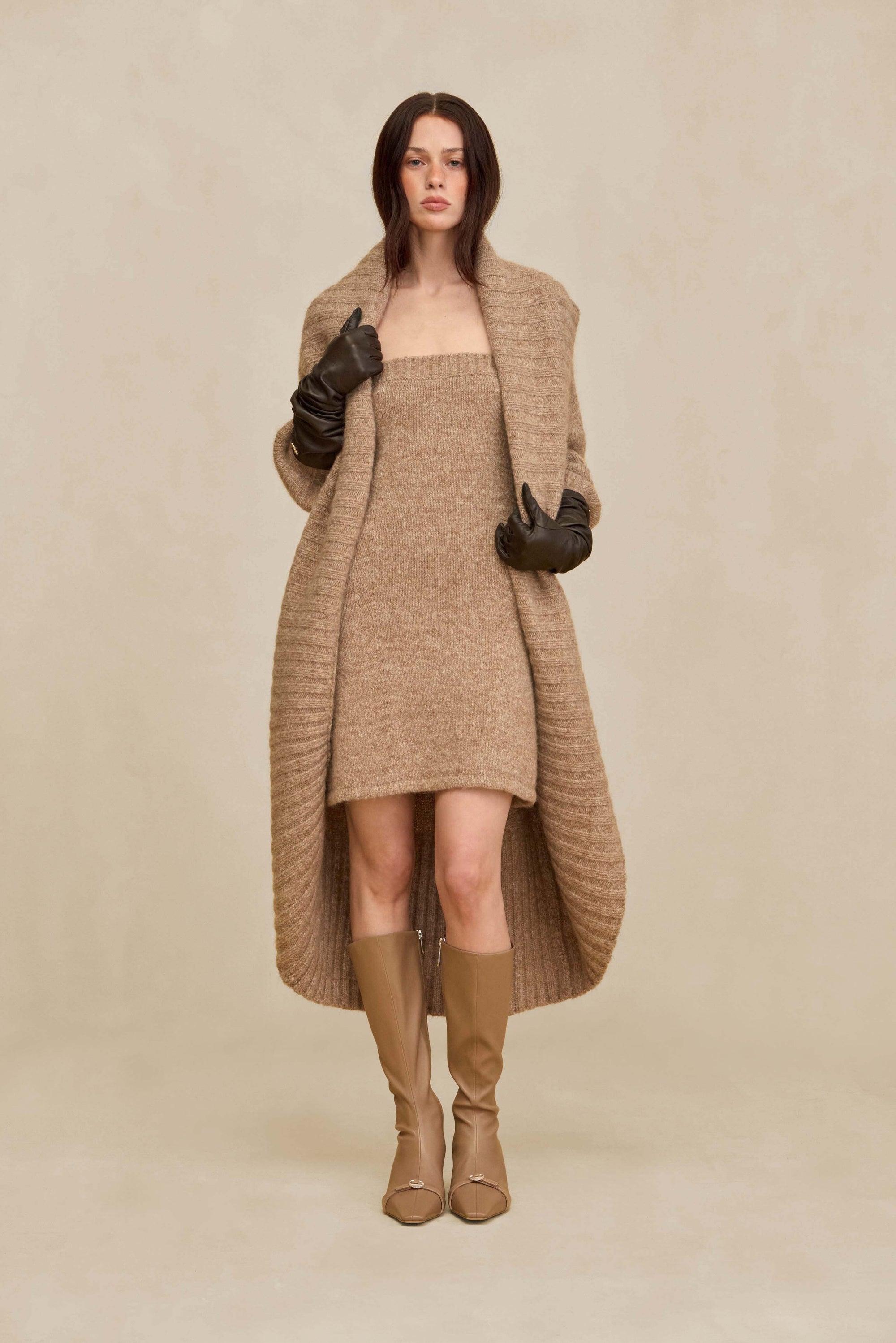 JOANA DUSTER - OTTER