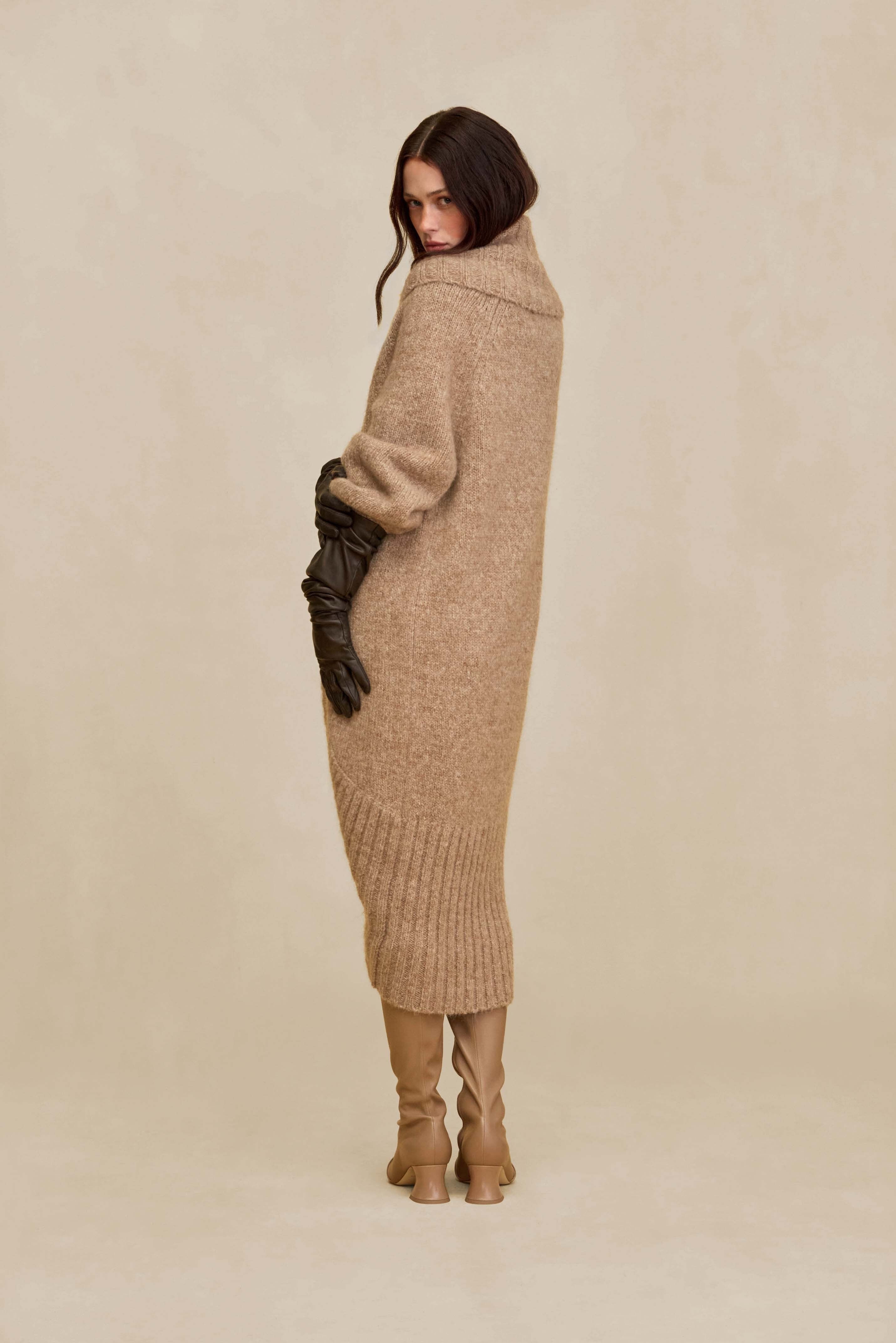 JOANA DUSTER - OTTER