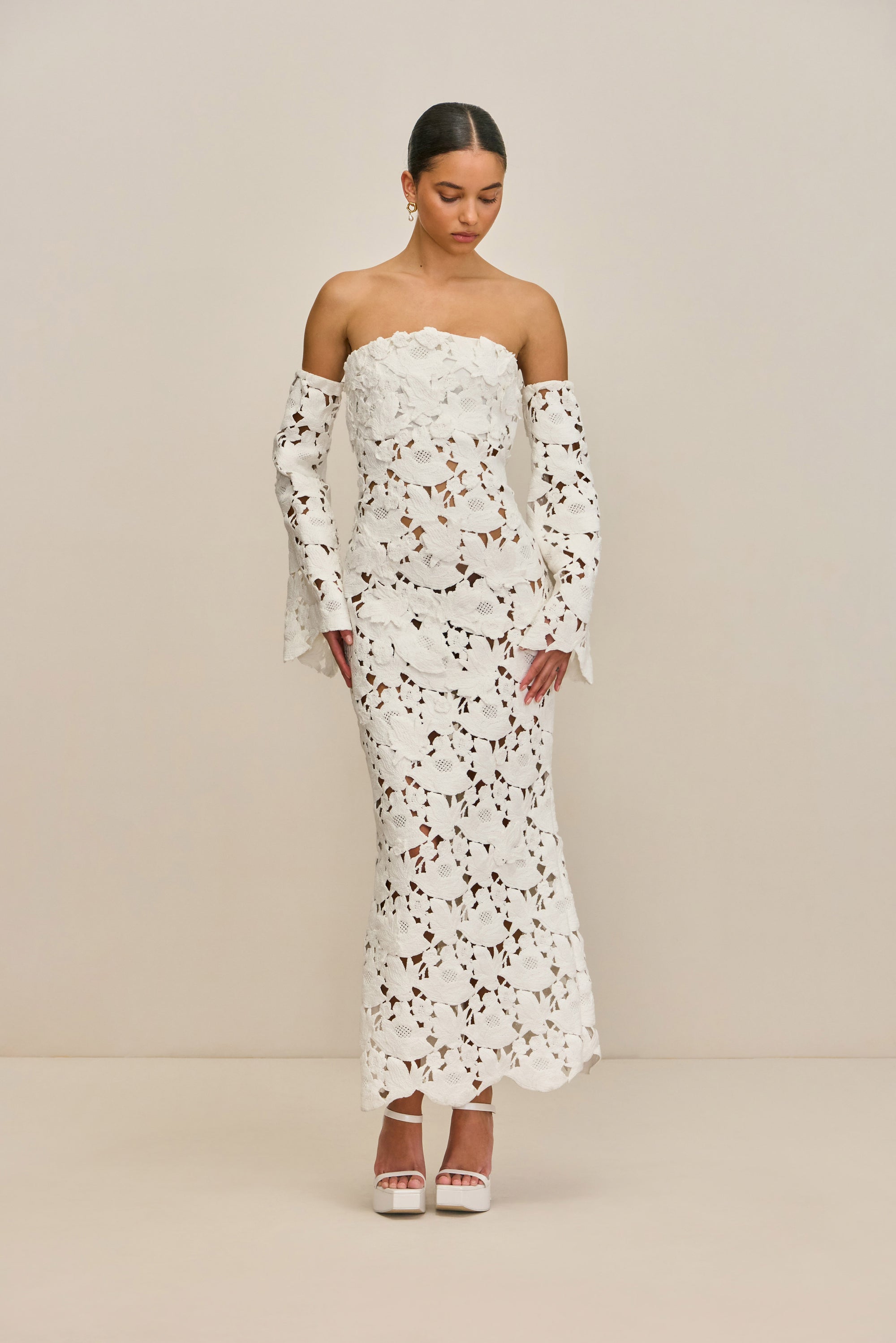 KAYLINA GOWN - OFF WHITE