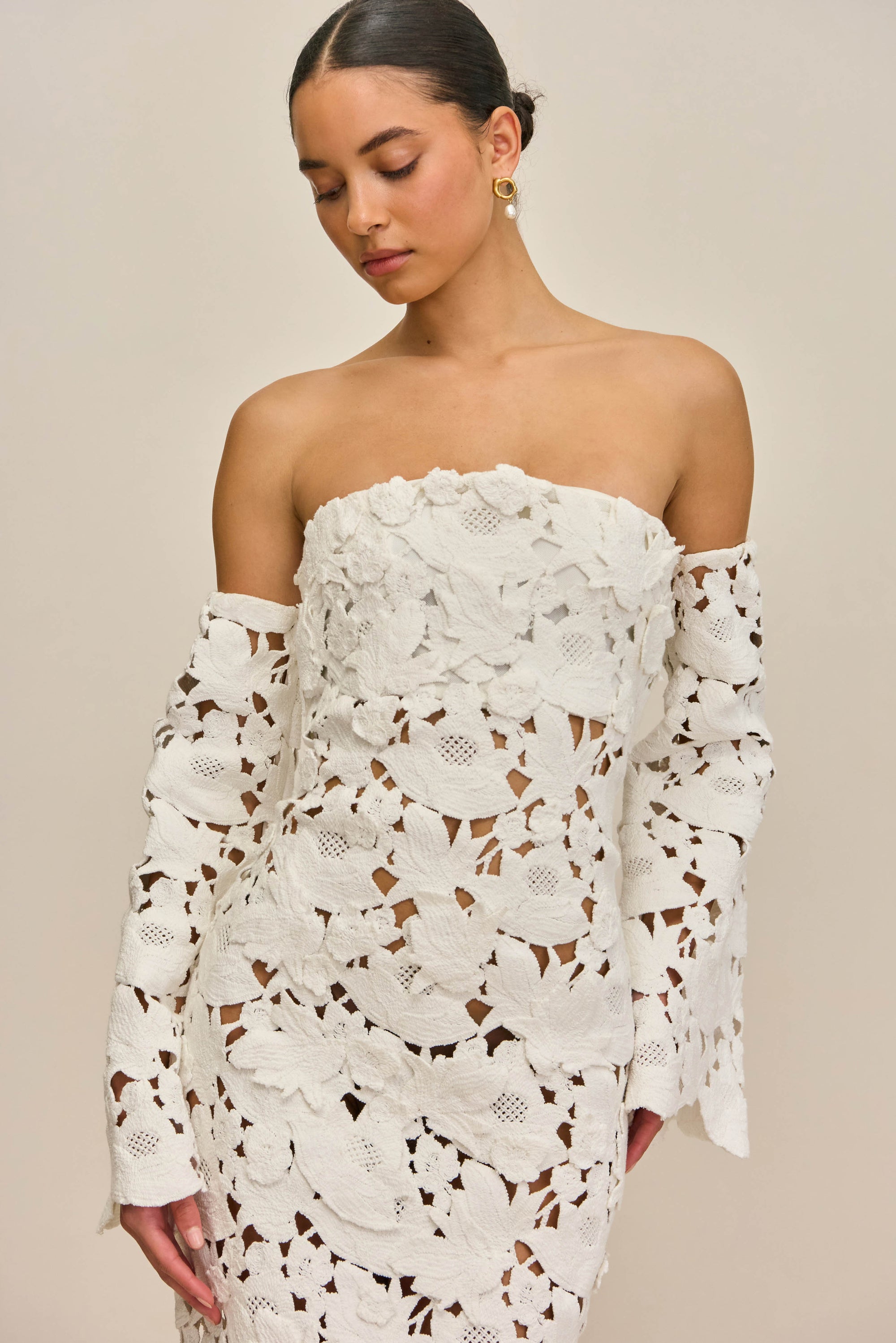 KAYLINA GOWN - OFF WHITE