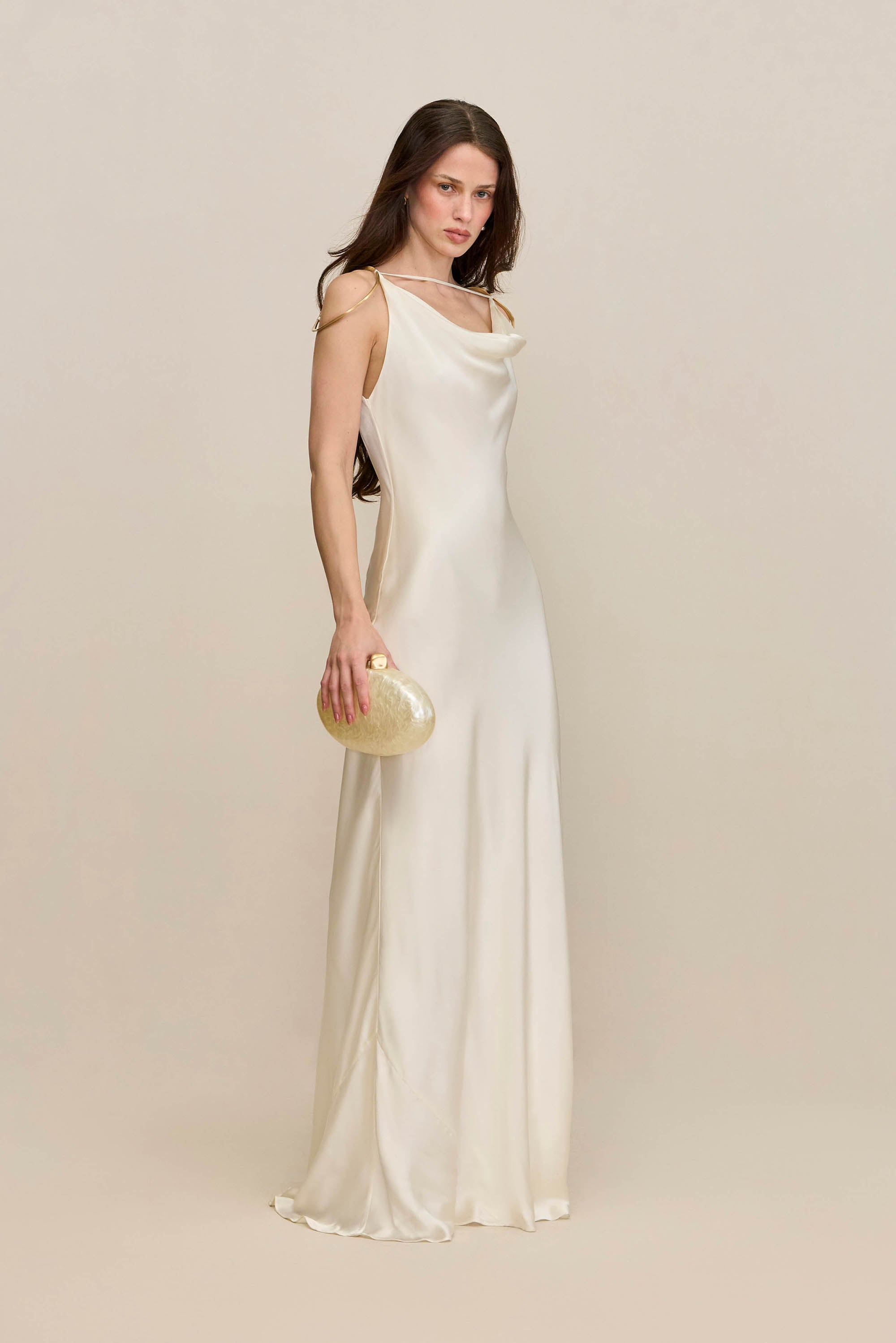 AZAELIA GOWN - OFF WHITE CULT GAIA AZAELIA GOWN - OFF WHITE CULT GAIA