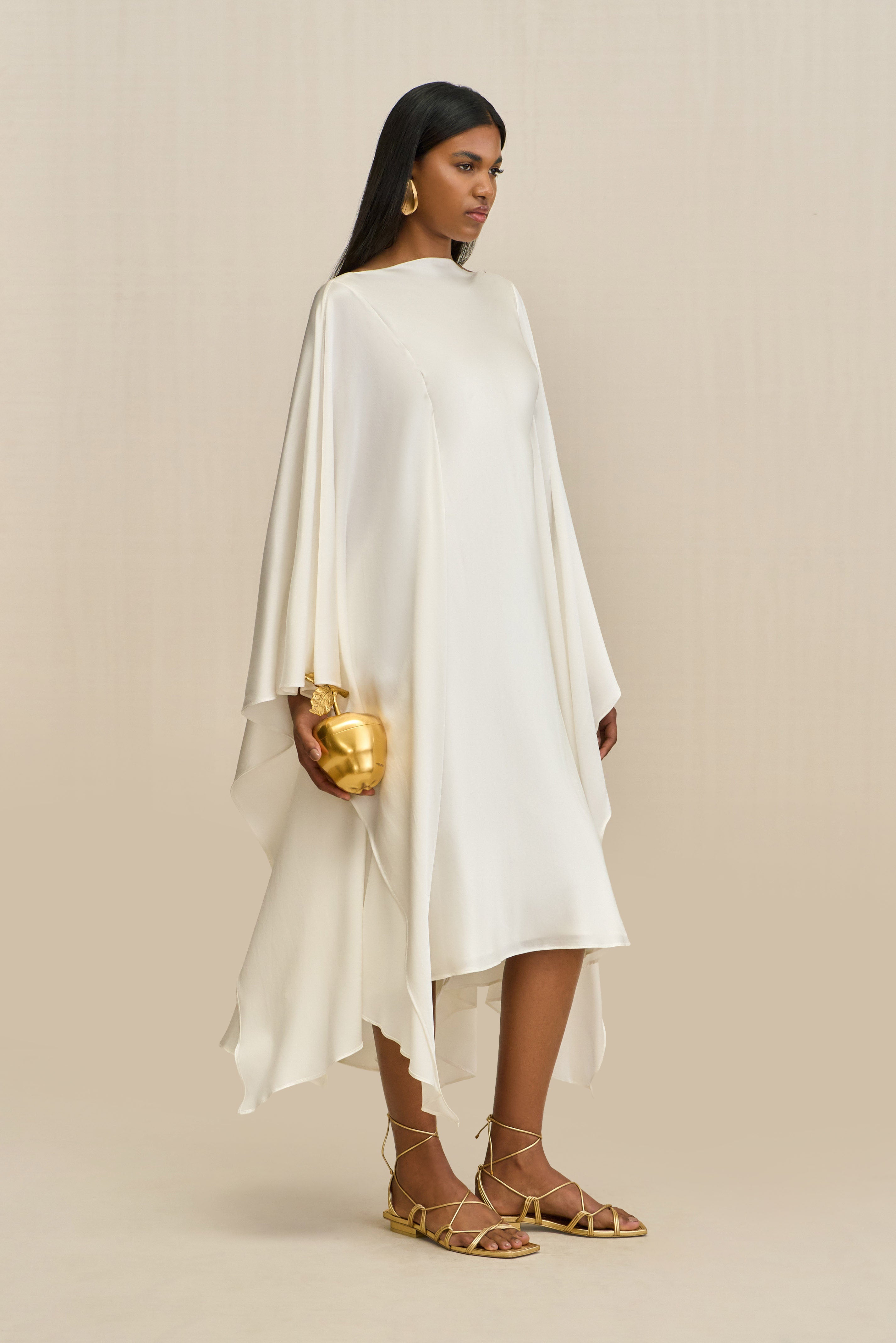 KESIA GOWN - OFF WHITE