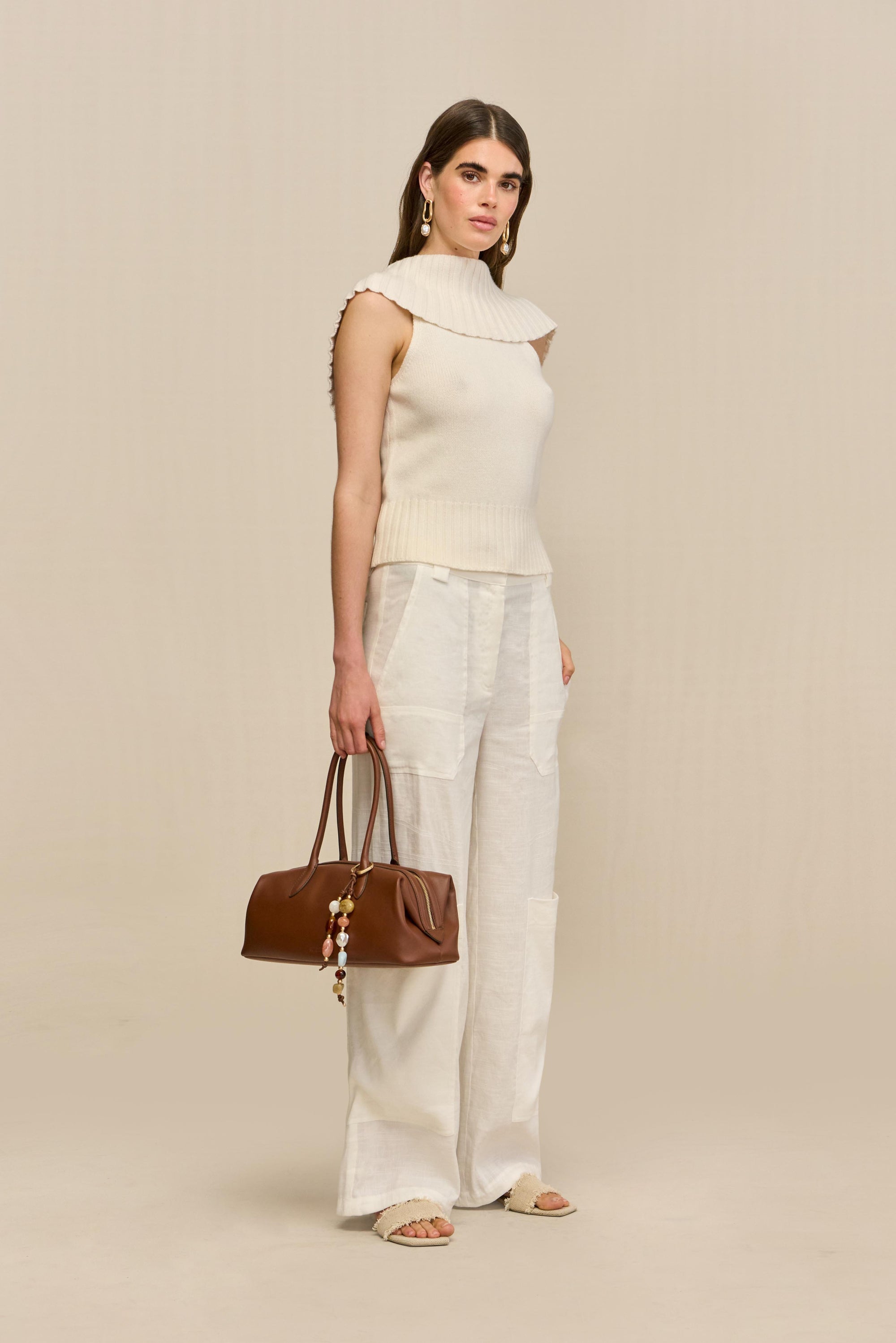CHEN SWEATER - OFF WHITE