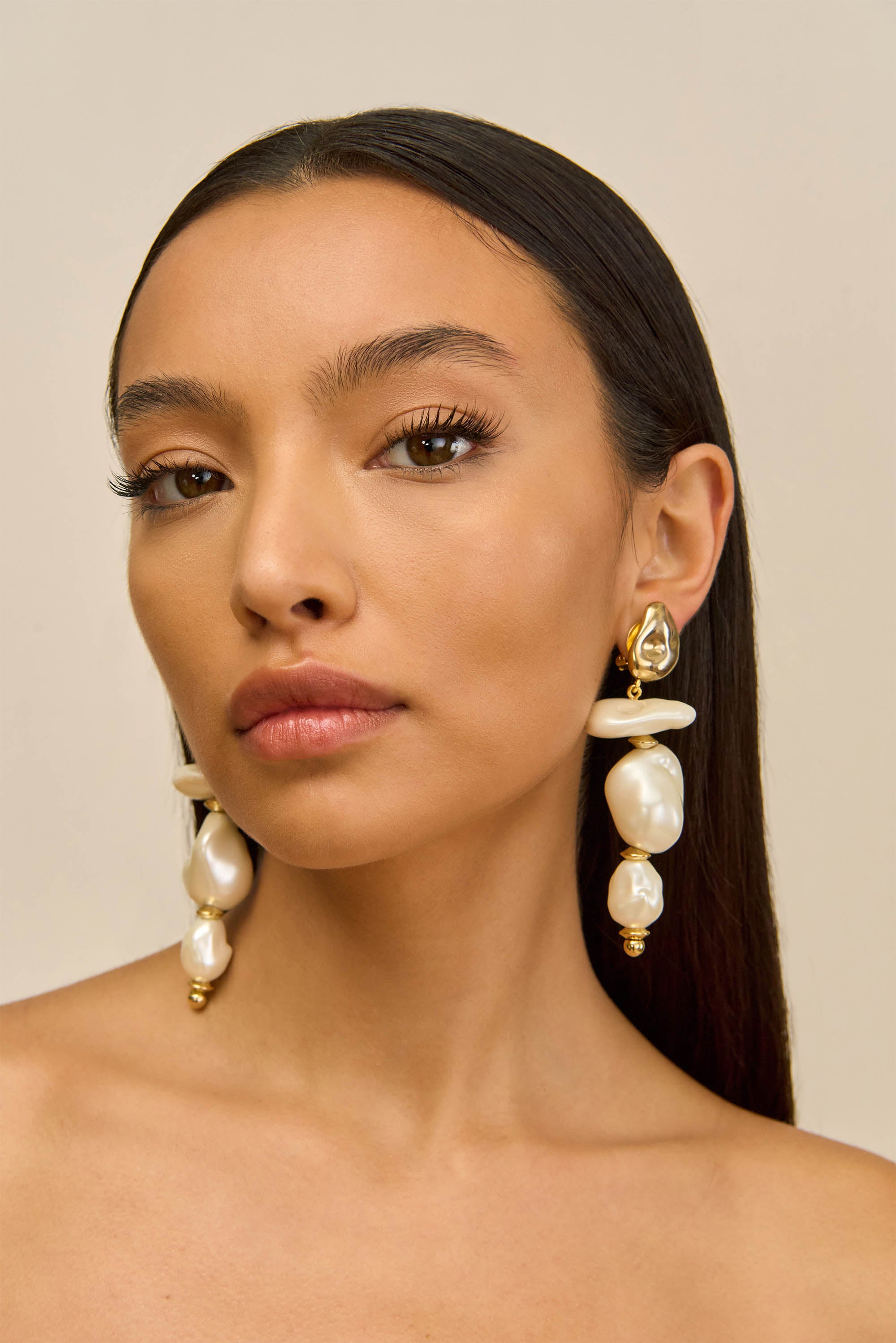 FABBIE EARRING - PEARL