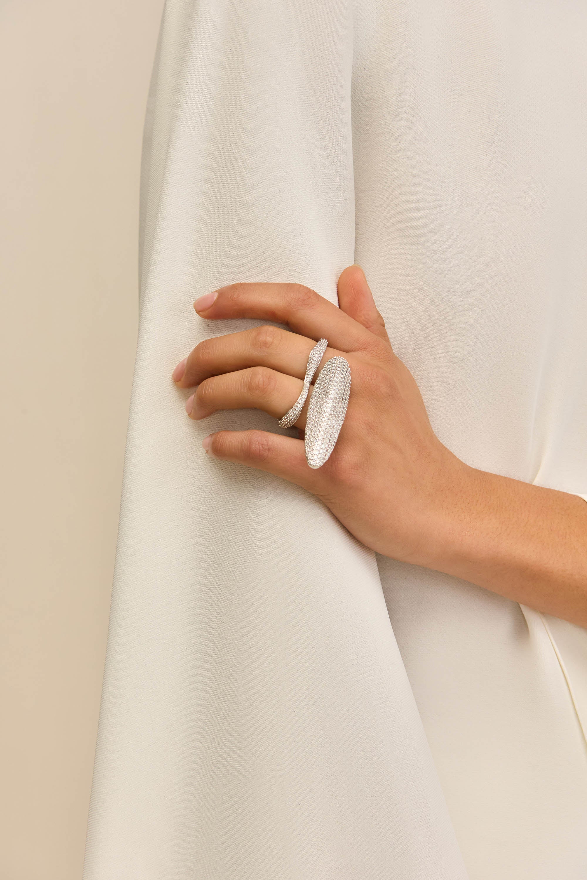 FIORE RHINESTONE RING - CLEAR