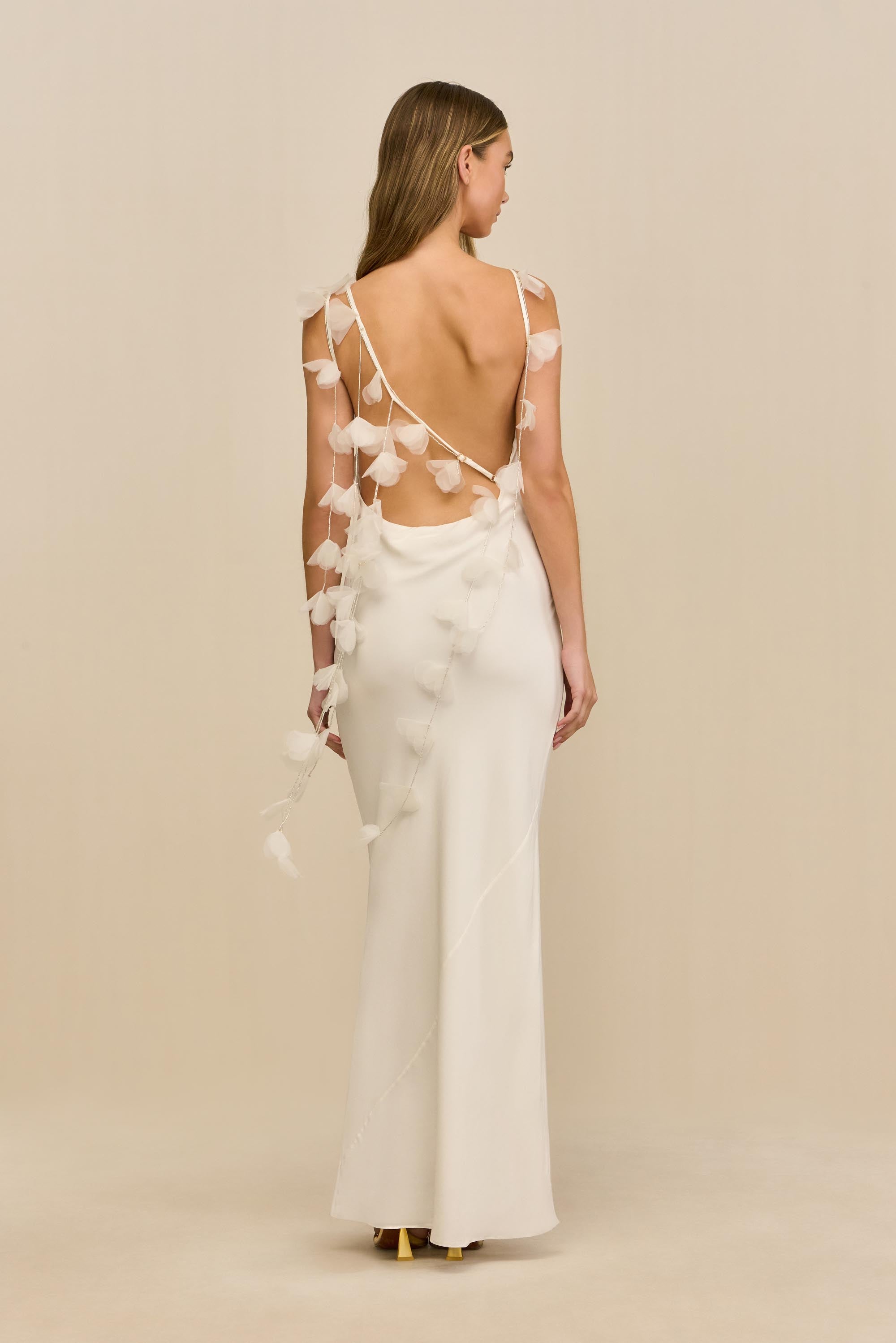 NYMERIA GOWN - OFF WHITE