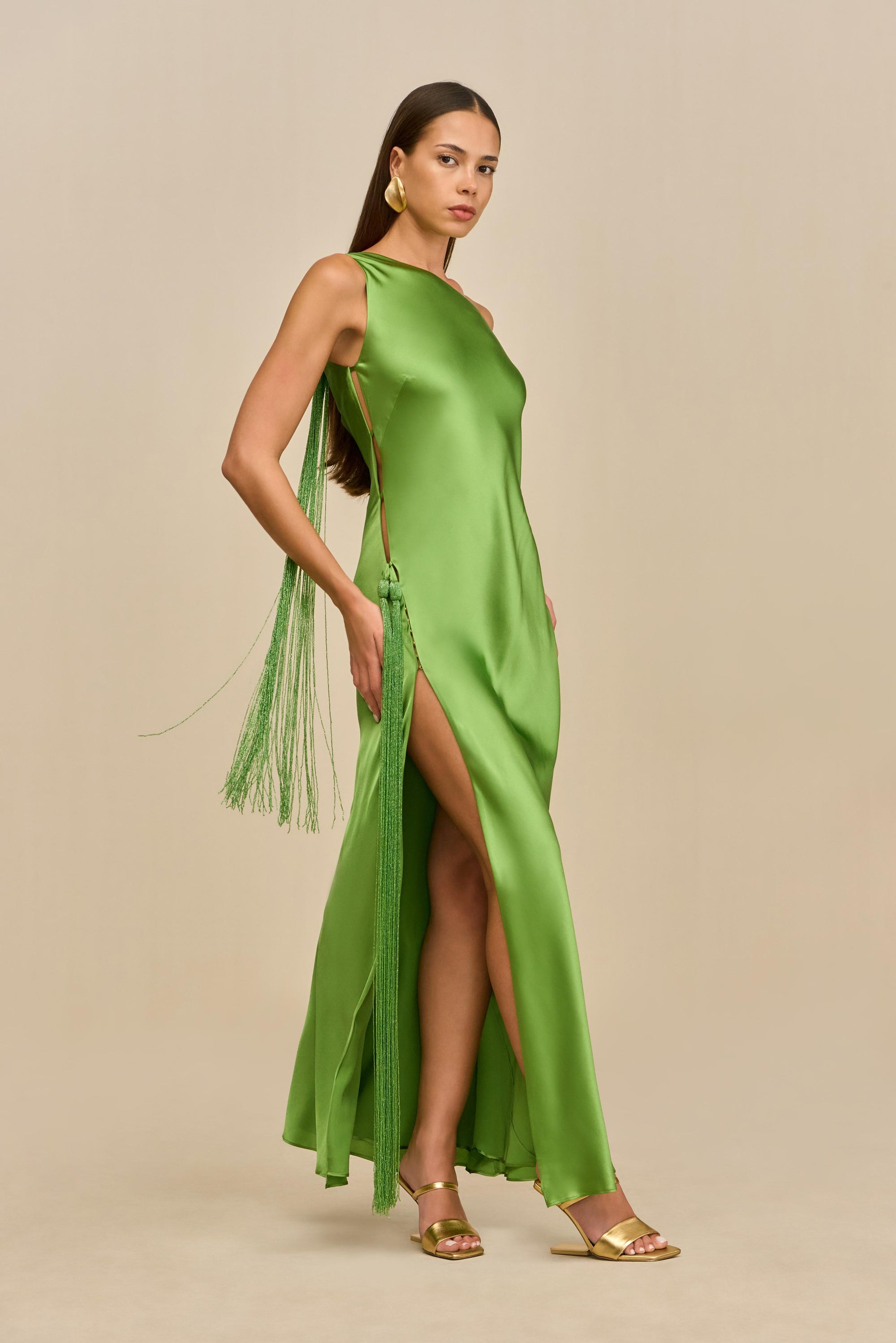 KEYA GOWN - PISTACHIO