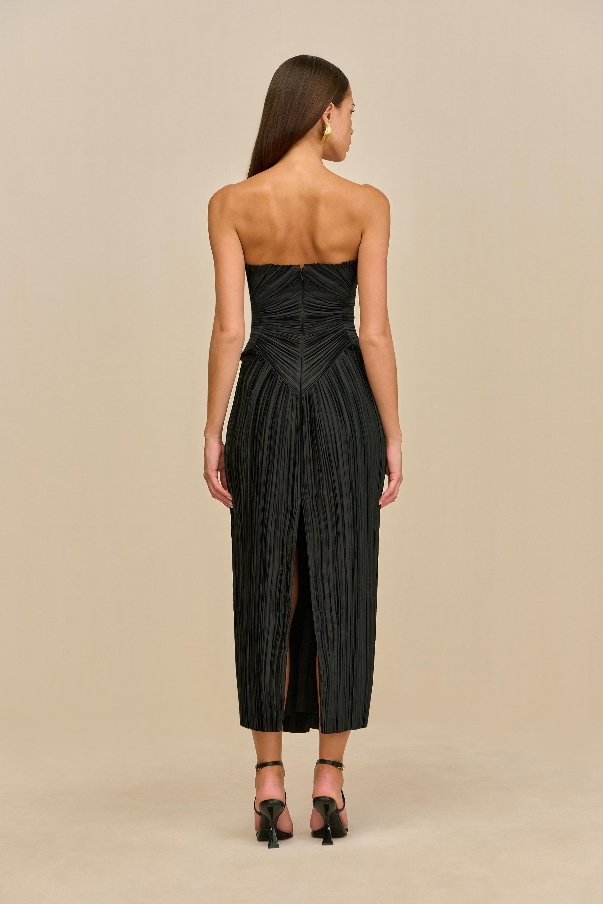 ASHIKA GOWN - BLACK