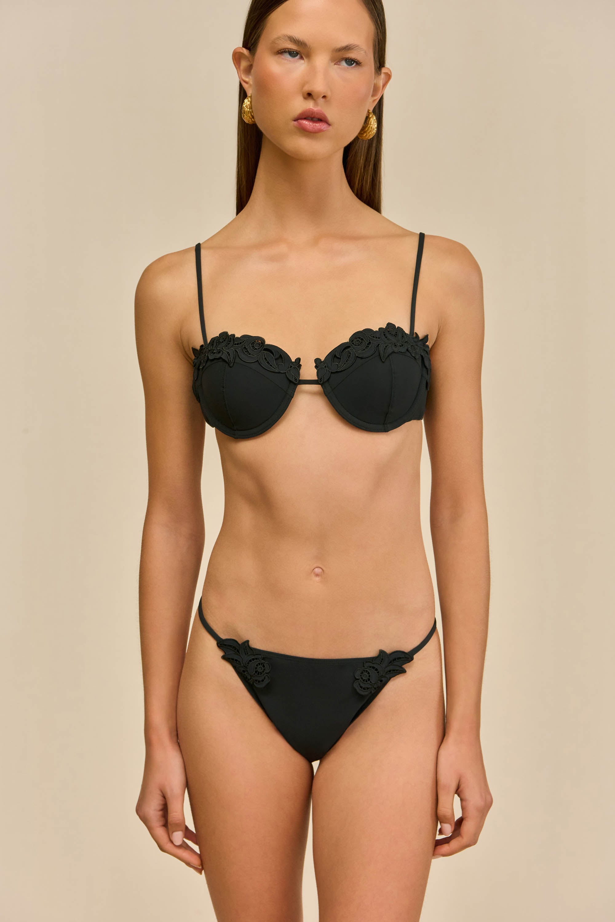 GRETA BIKINI TOP - BLACK