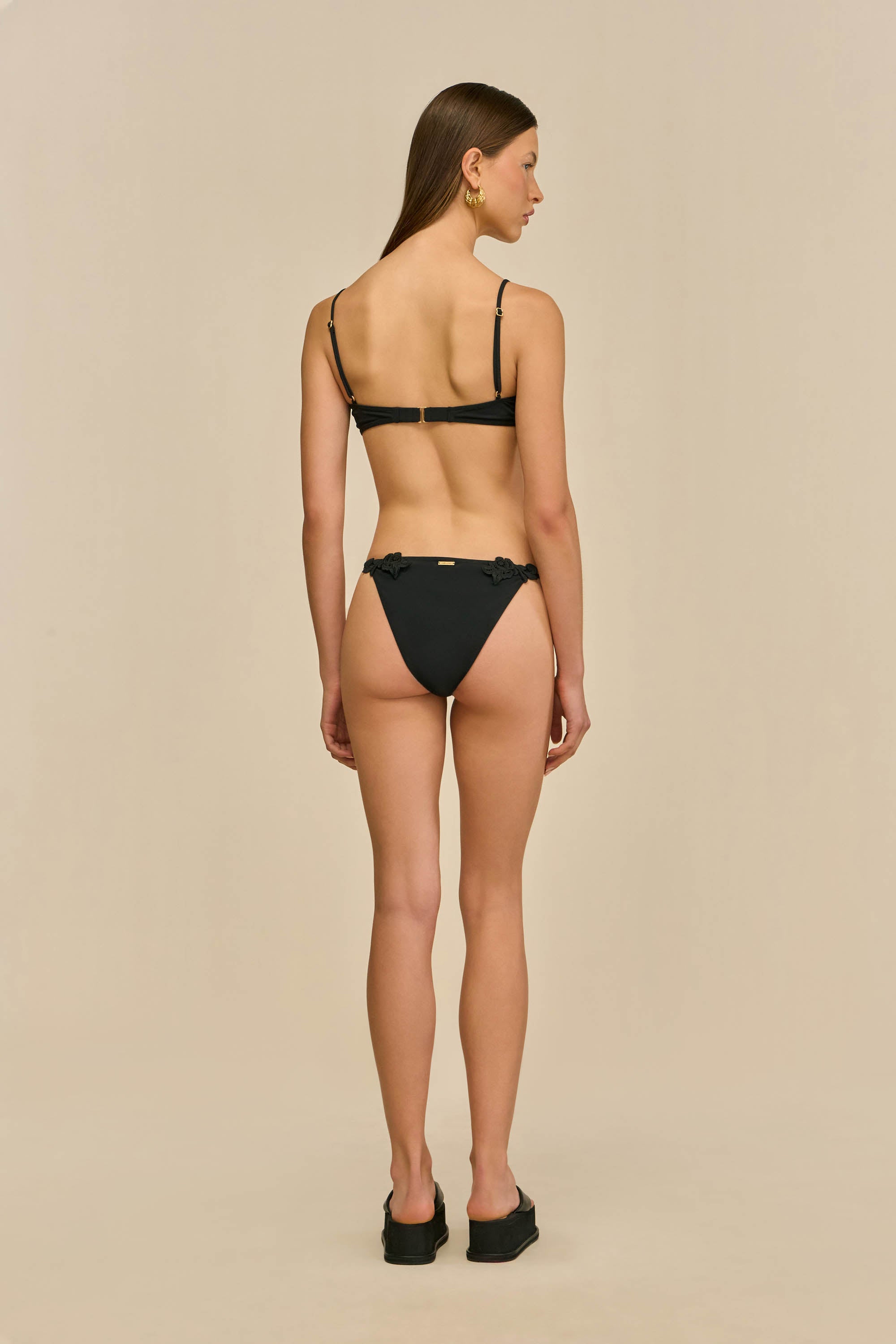 GRETA BIKINI TOP - BLACK