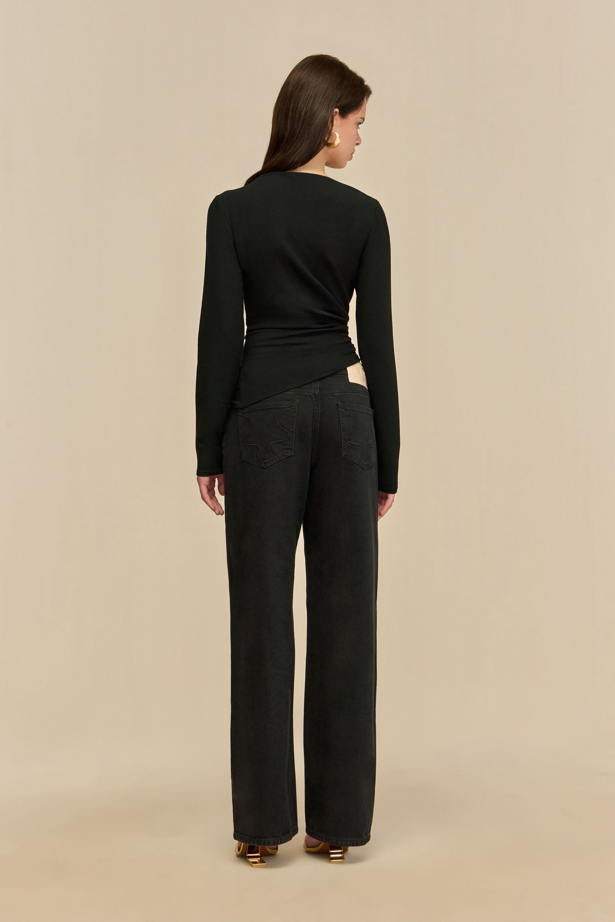 STASSI TOP - BLACK