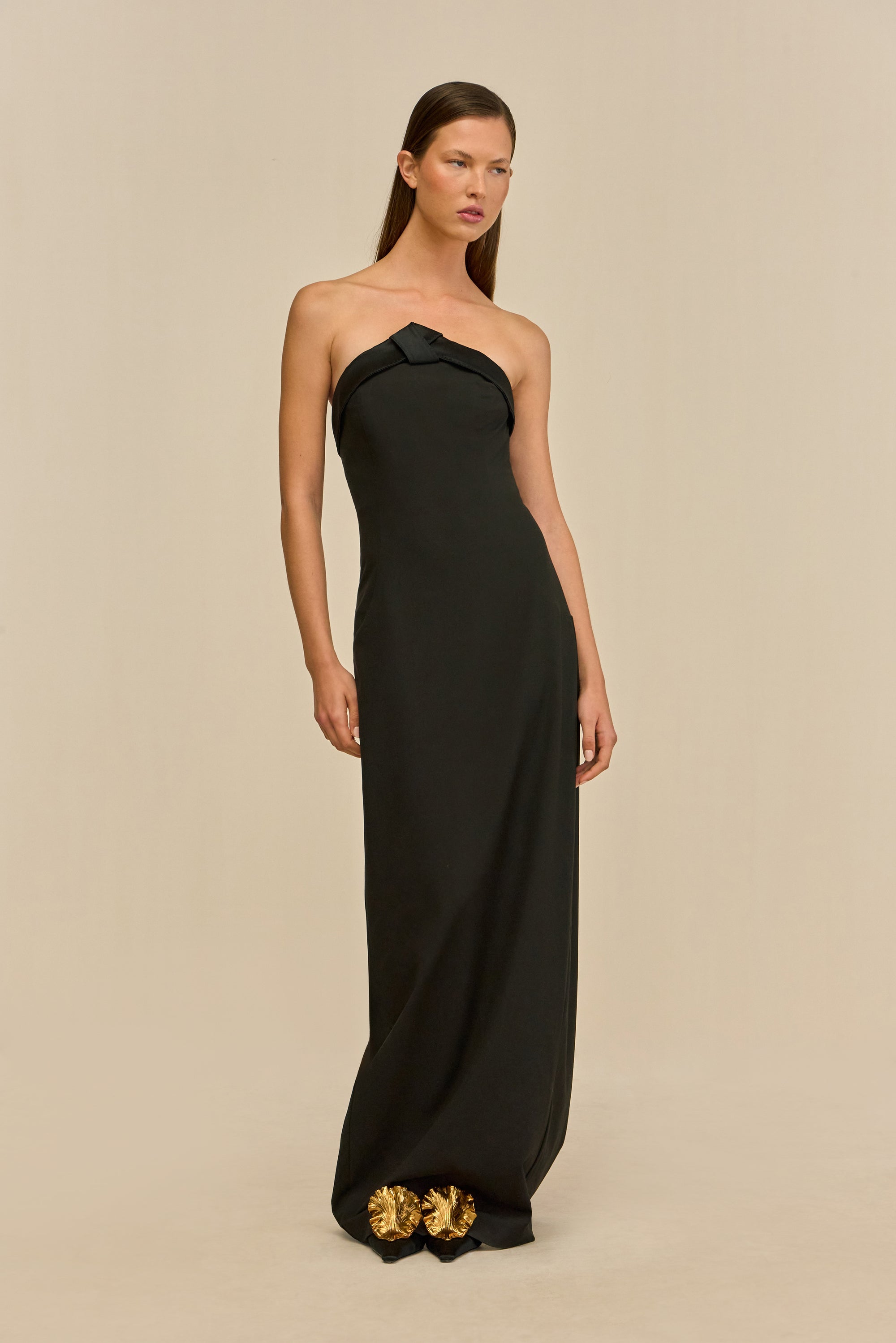 AMANAH GOWN - BLACK