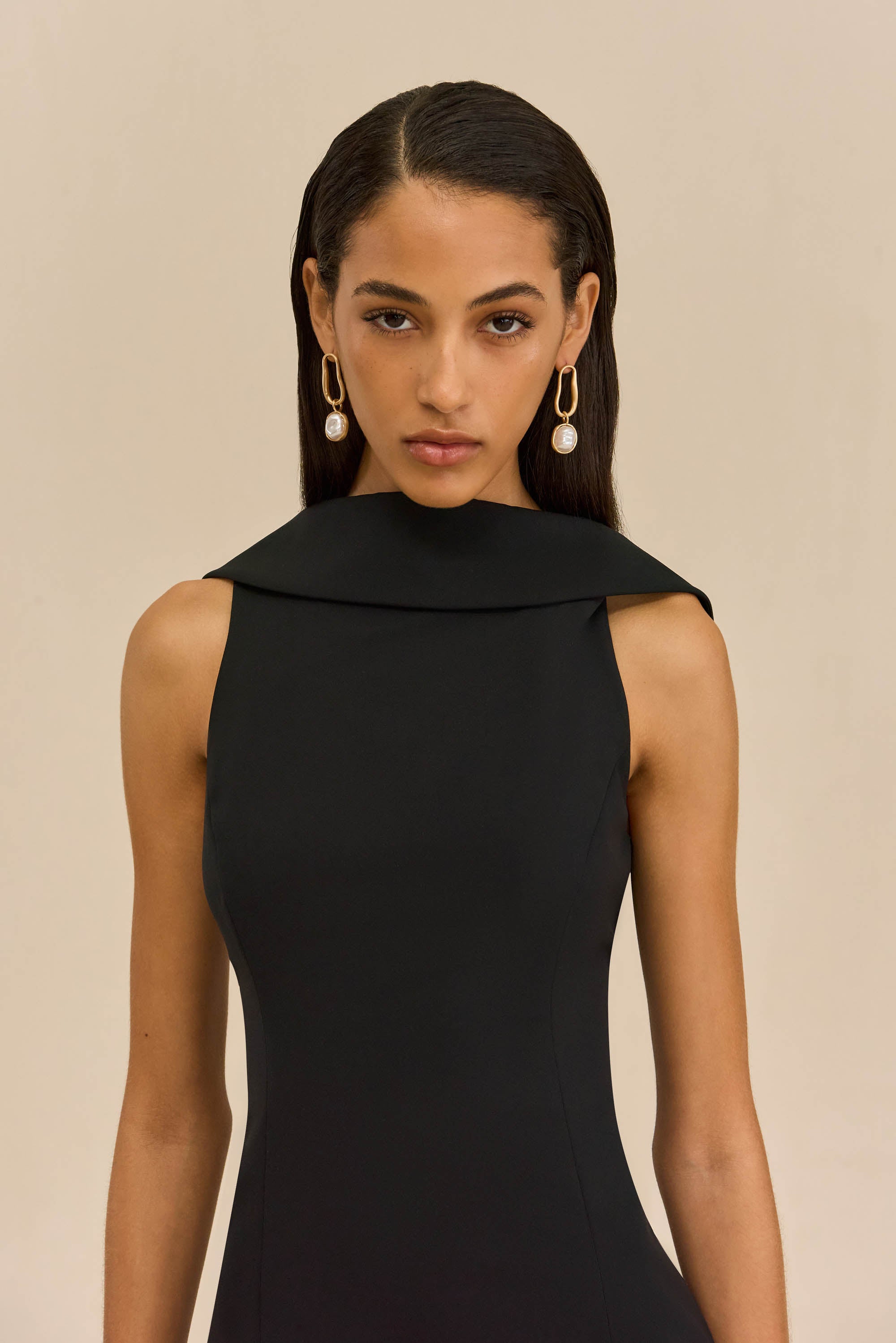 neck dress black Luxury Couture Beaded Cape Black Fitted Formal Evening Dress
