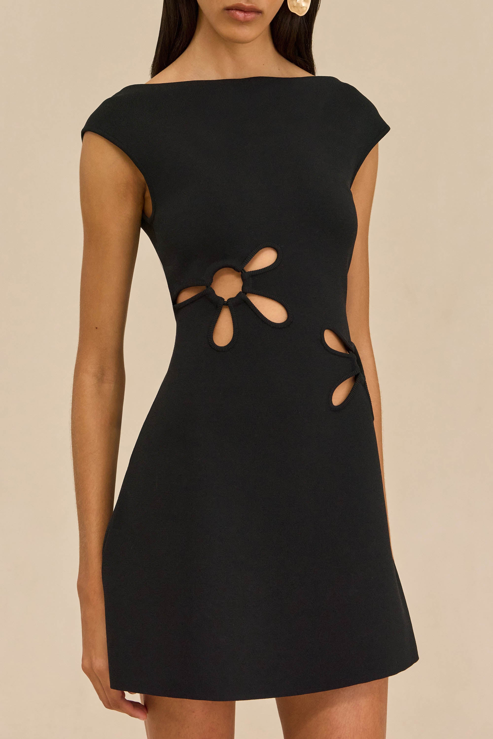 YUDI KNIT DRESS - BLACK