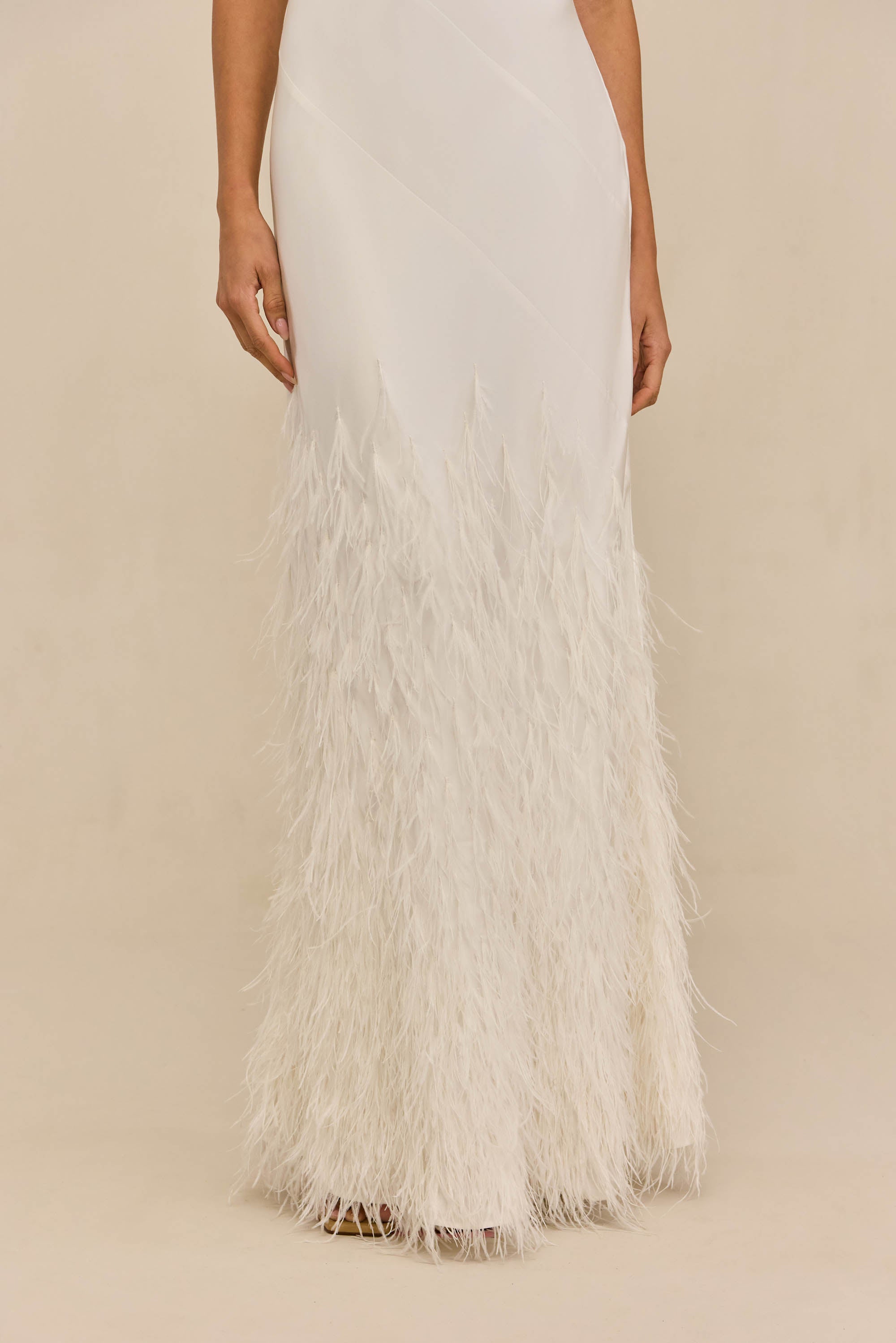 HANSAL GOWN - OFF WHITE