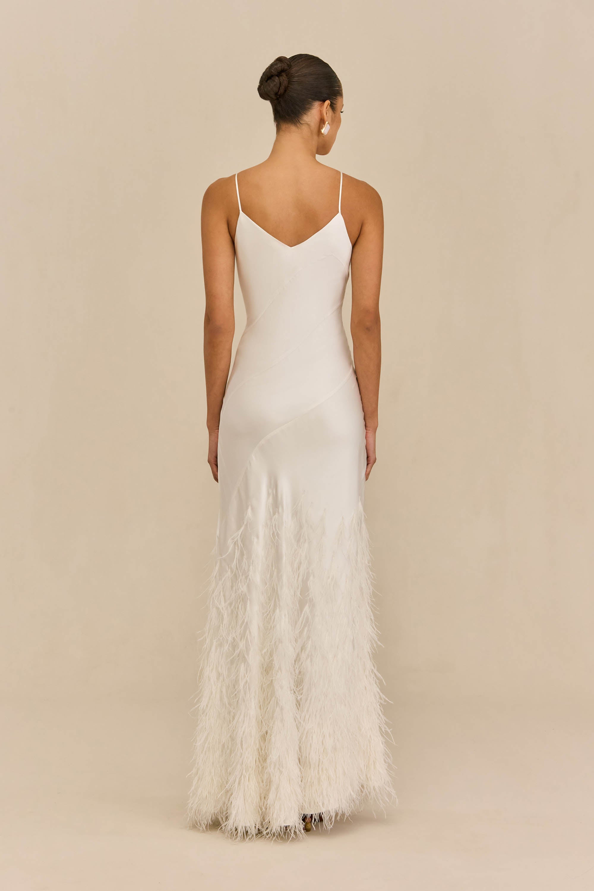 HANSAL GOWN - OFF WHITE